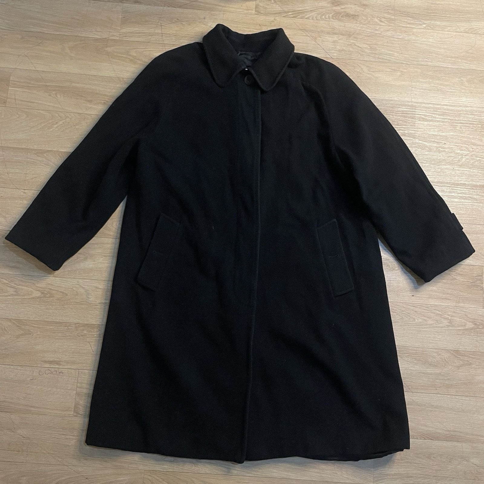 Burberry Vintage Burberry WINTER TRENCH coat VIRGIN wool ANGORA Women Size M / US 6-8 / IT 42-44 - 2 Thumbnail