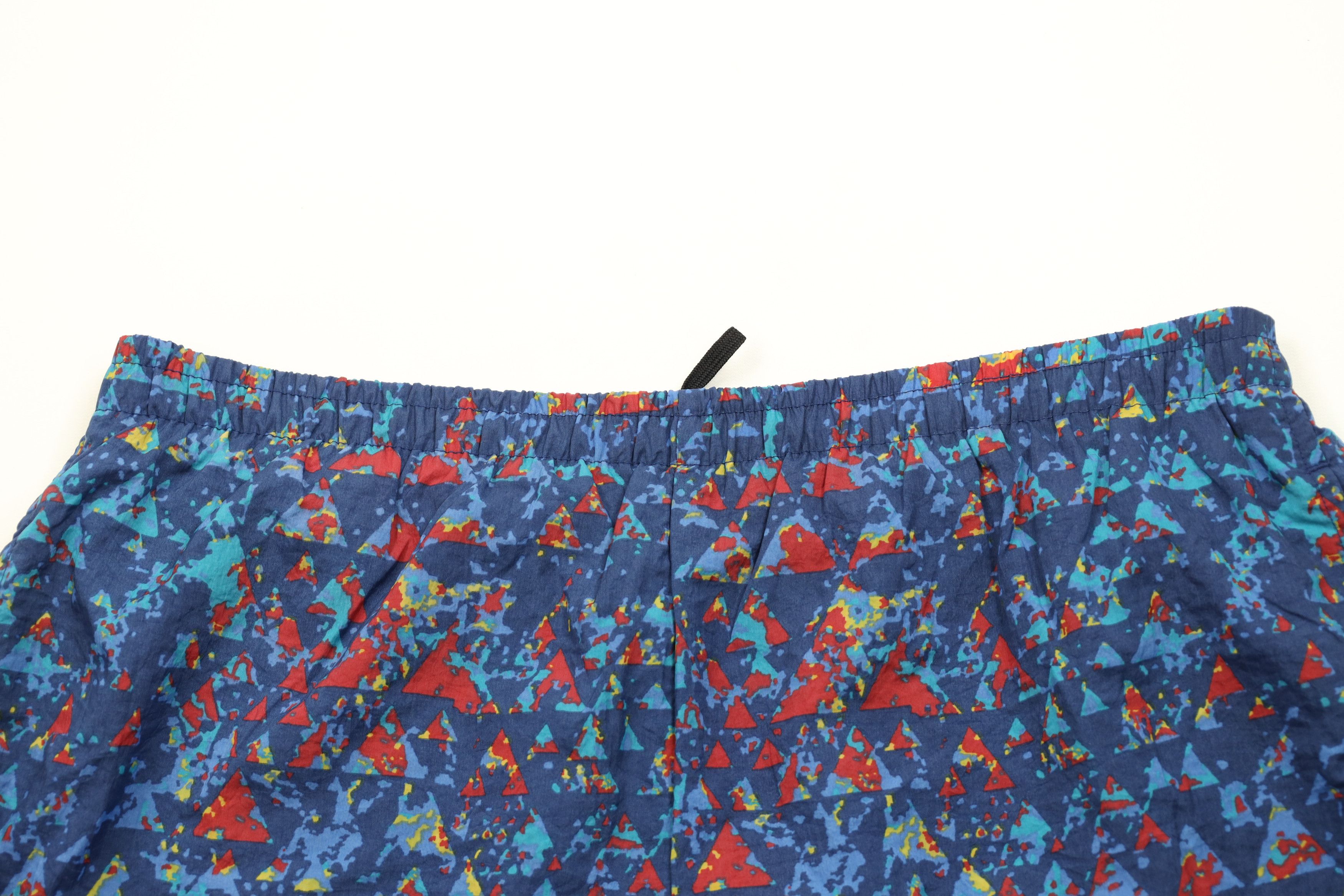 Nike × Vintage Vintage 90s Nike ACG Scott Mini Swoosh Rainbow Lined Shorts Size US 34 / EU 50 - 2 Thumbnail
