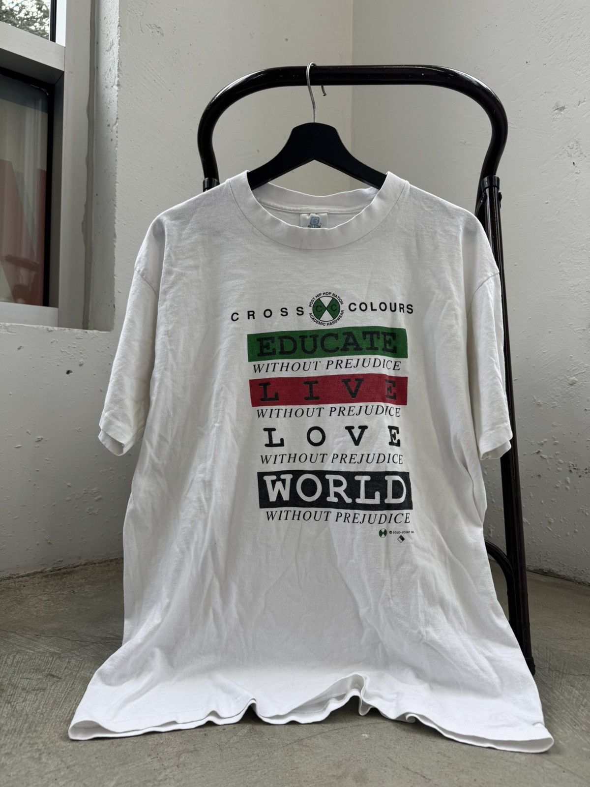 Cross Colours Vintage 90s Single Stitch Cross Colours Tee Rare Size US XL / EU 56 / 4 - 1 Thumbnail