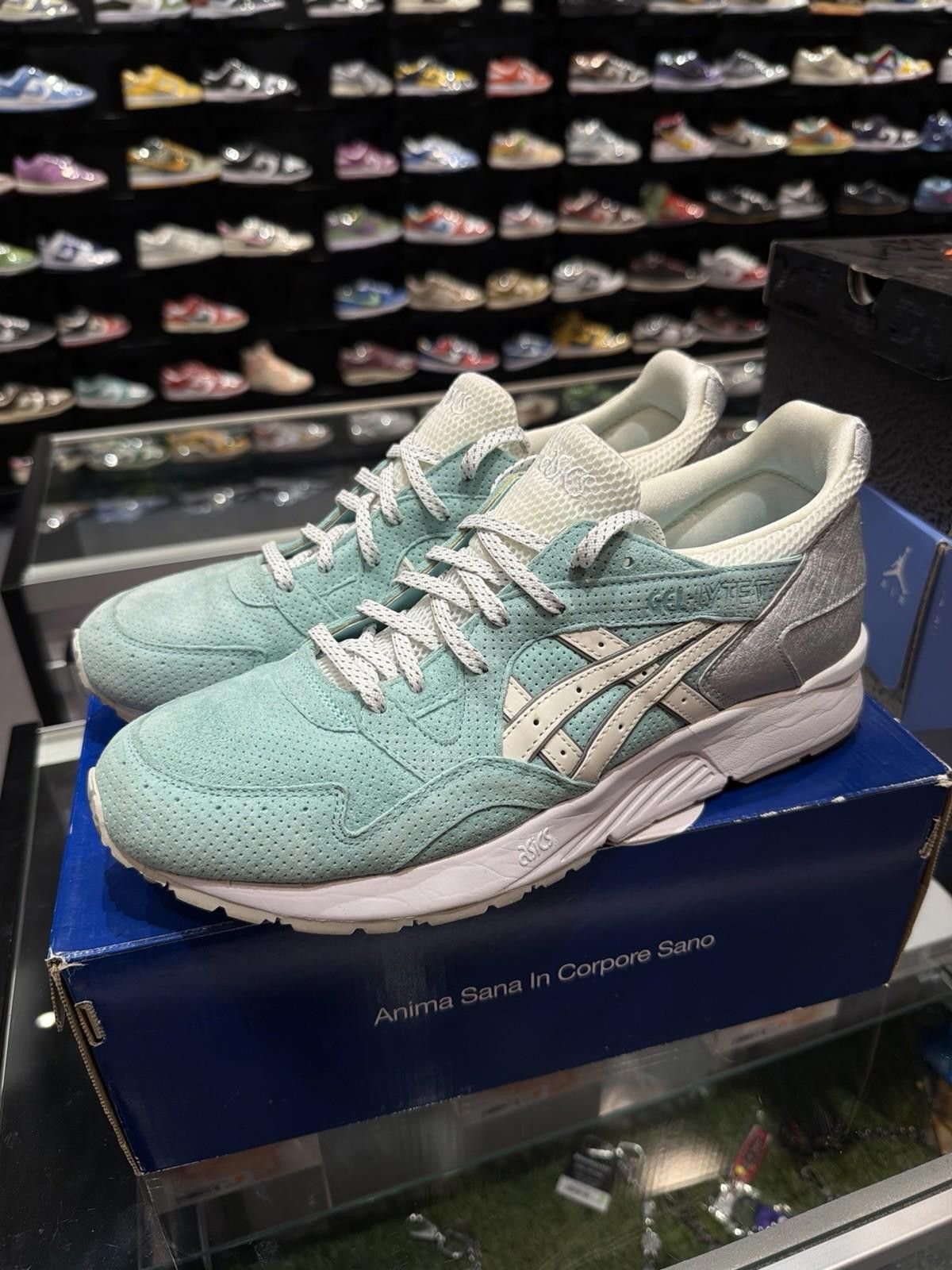 Asics Asics Gel Lyte V Kith Diamond Supply Co Ronnie Fieg 11.5 Size US 11.5 / EU 44-45 - 10 Thumbnail