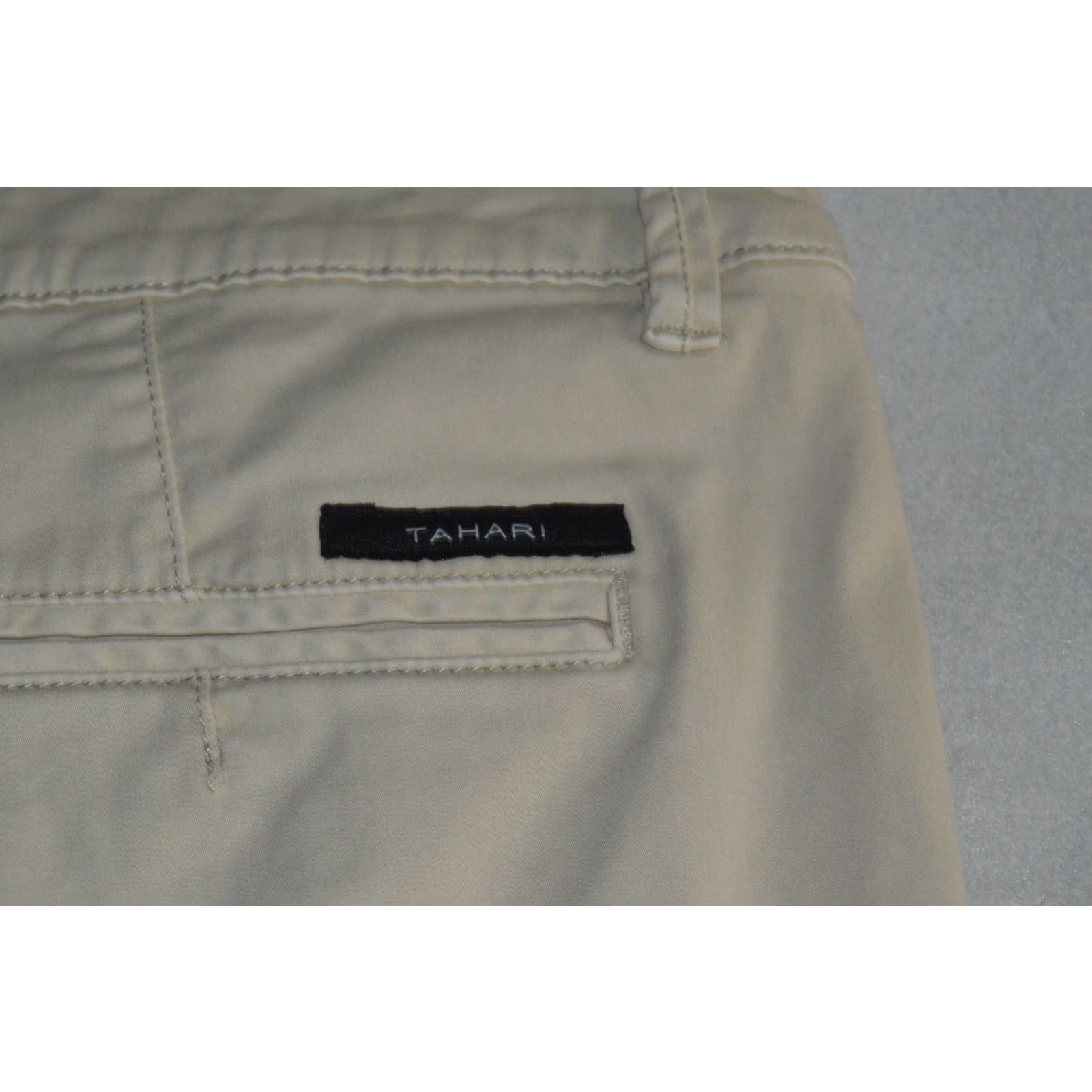 Vintage Tahari Shorts Mens 34 Khaki Chino Cotton Size US 34 / EU 50 - 3 Thumbnail