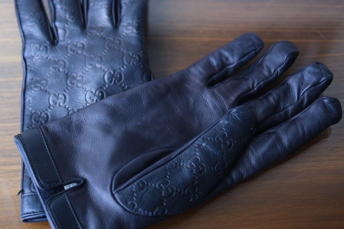 image of Gucci Leather Gloves in Black, Men's