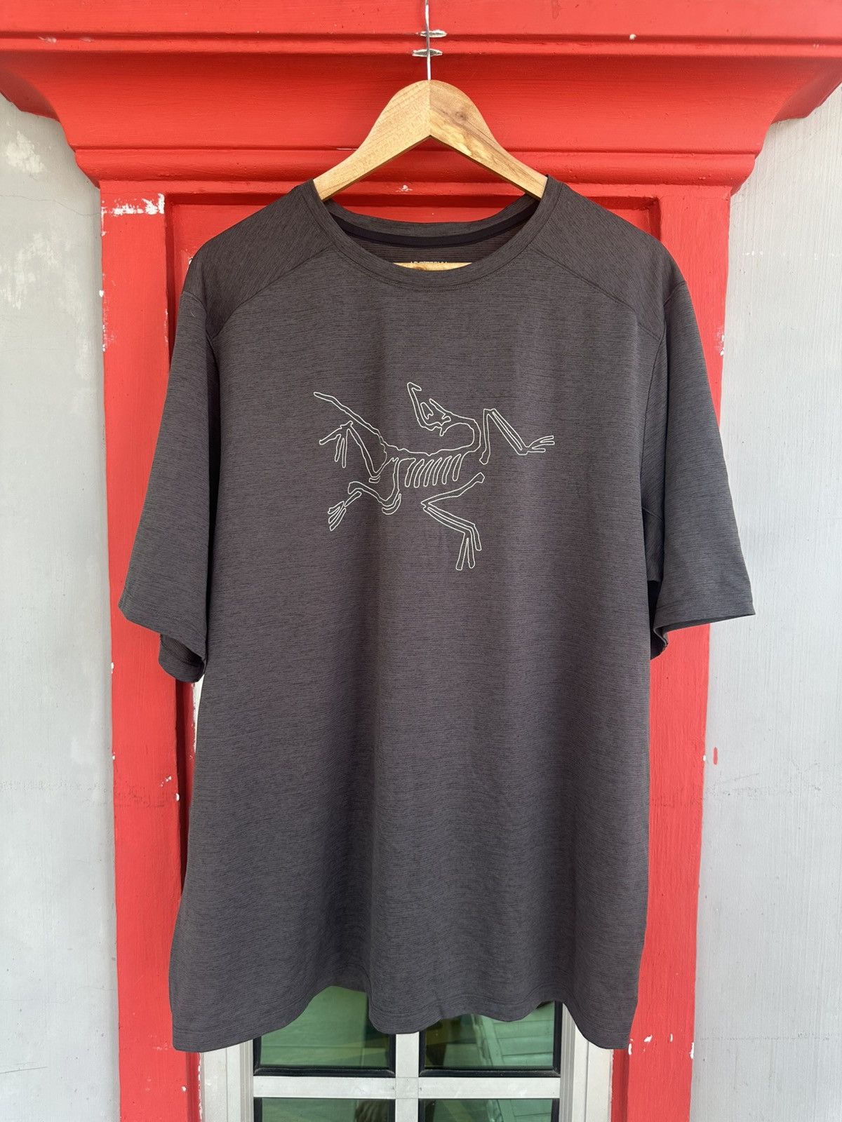 Arc'teryx Arc’teryx Cormac Bird Tshirt Size US XL / EU 56 / 4 - 1 Thumbnail