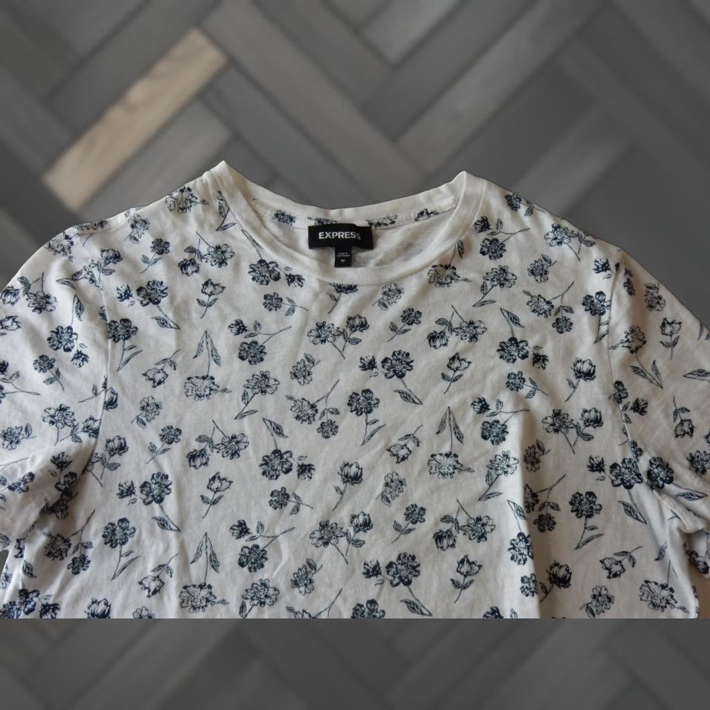Express Express T-Shirt Men M Short Sleeve Floral Cotton Blue Size US M / EU 48-50 / 2 - 1 Thumbnail