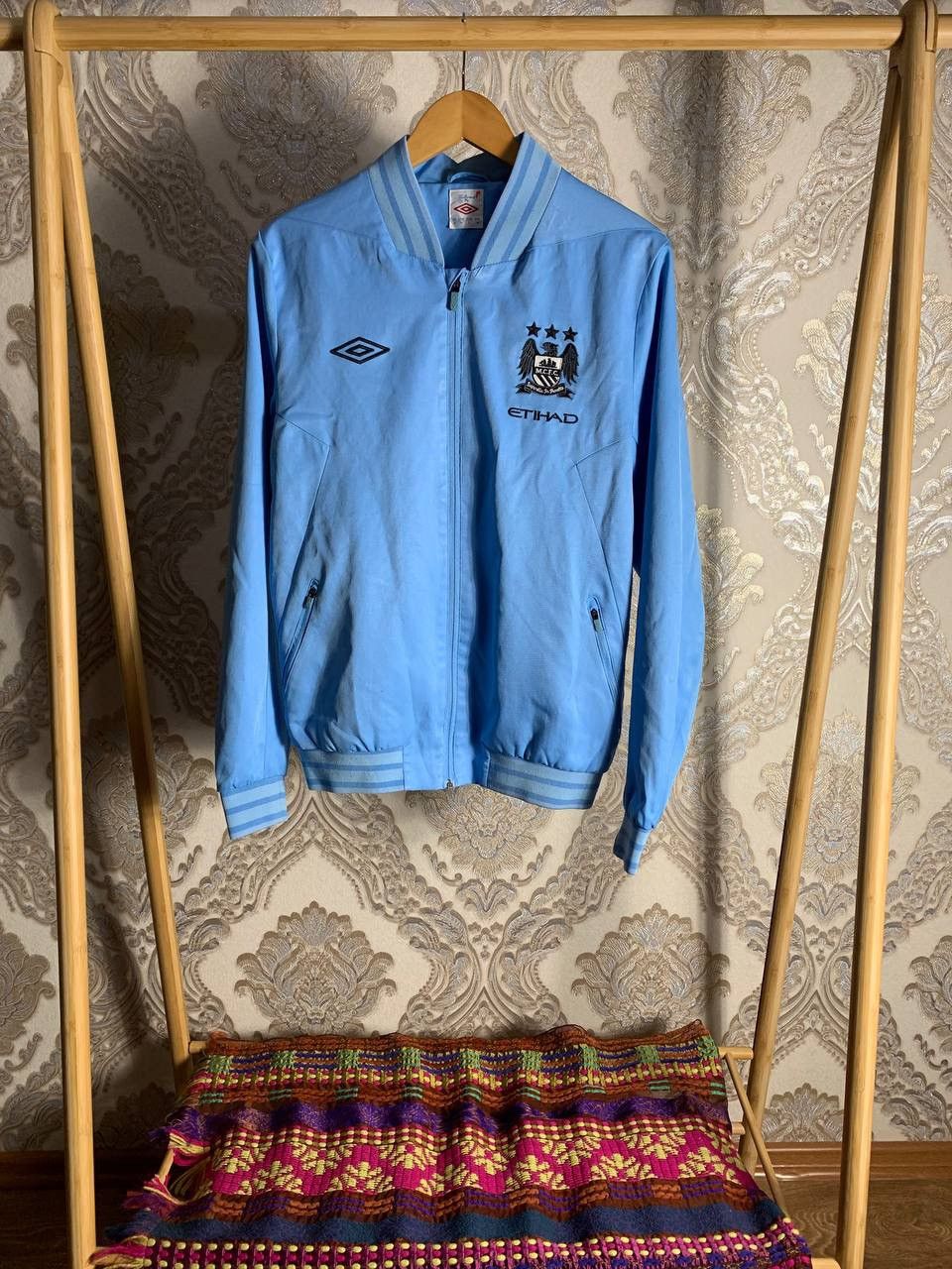 Umbro × Vintage VERY RARE UMBRO MANCHESTER CITY LIGTH JACKET SOCCER Y2K 90s Size US M / EU 48-50 / 2 - 1 Thumbnail