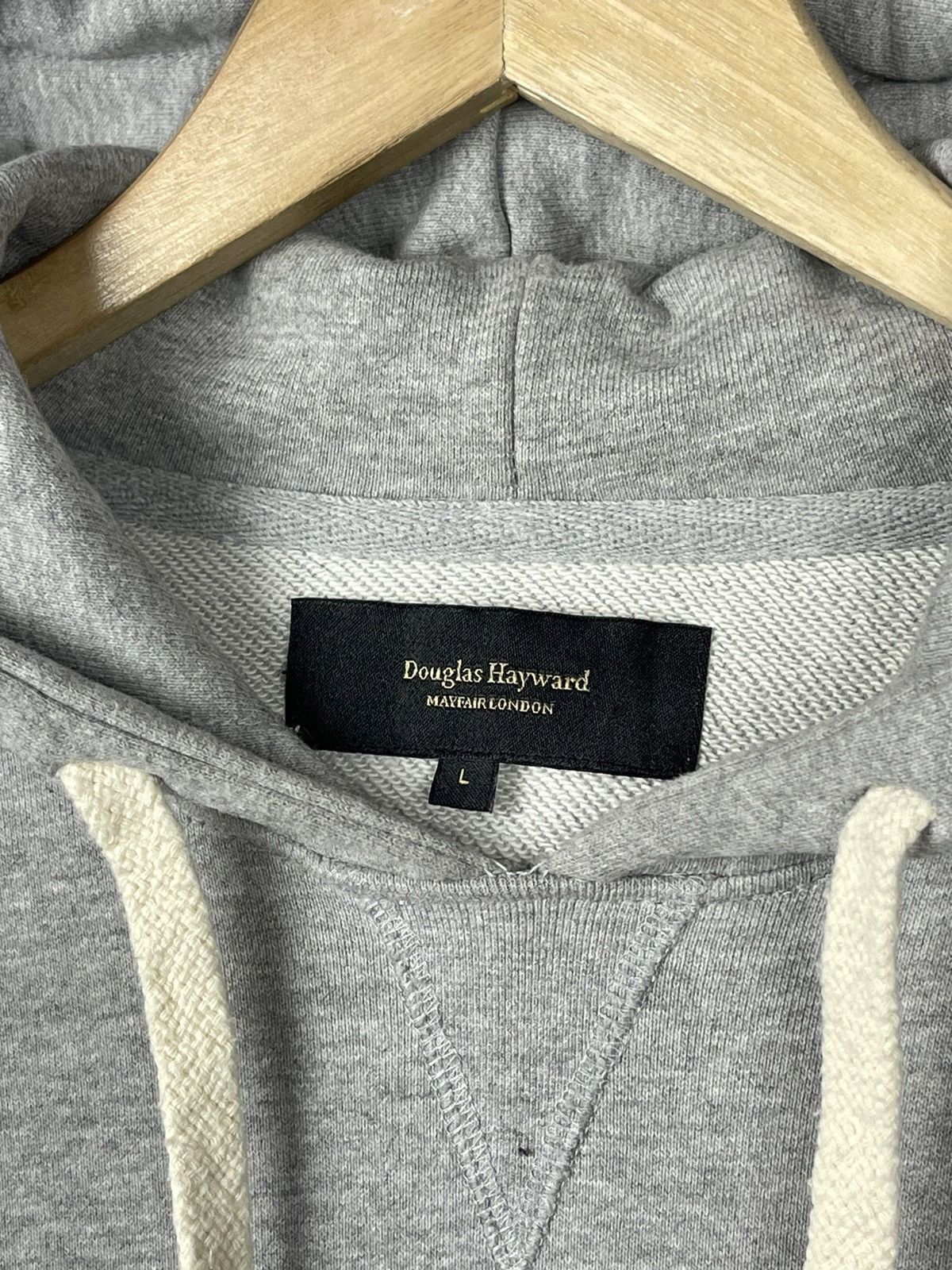 Douglas Hayward Douglas Hayward Mayfair London Grey Hoodie Men’s Size L Size US L / EU 52-54 / 3 - 7 Thumbnail