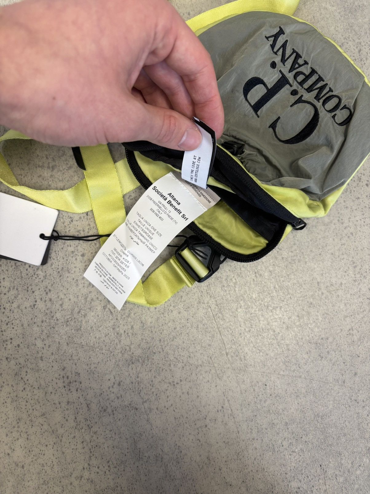 C.P. Company CP Company grey/lime messenger Size ONE SIZE - 6 Thumbnail