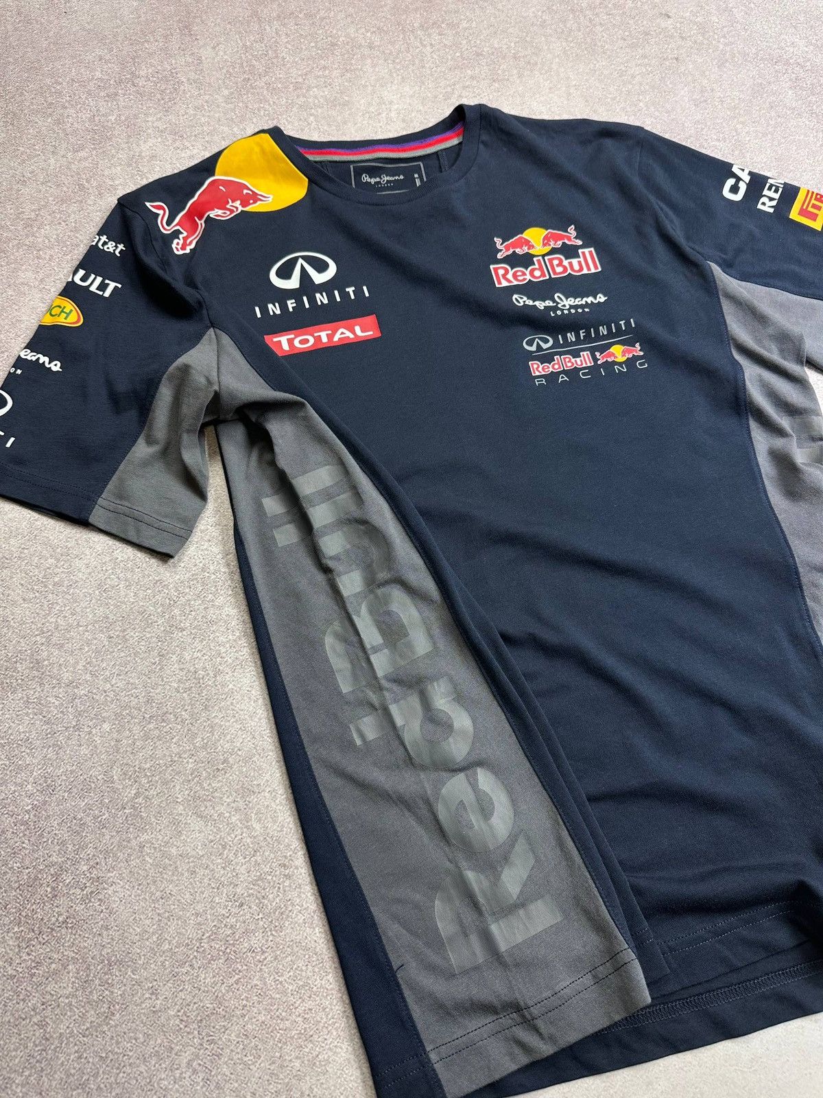 Pepe Jeans Vintage Pepe Jeans F-1 Racing Red Bull T-shirt M Size US M / EU 48-50 / 2 - 7 Thumbnail