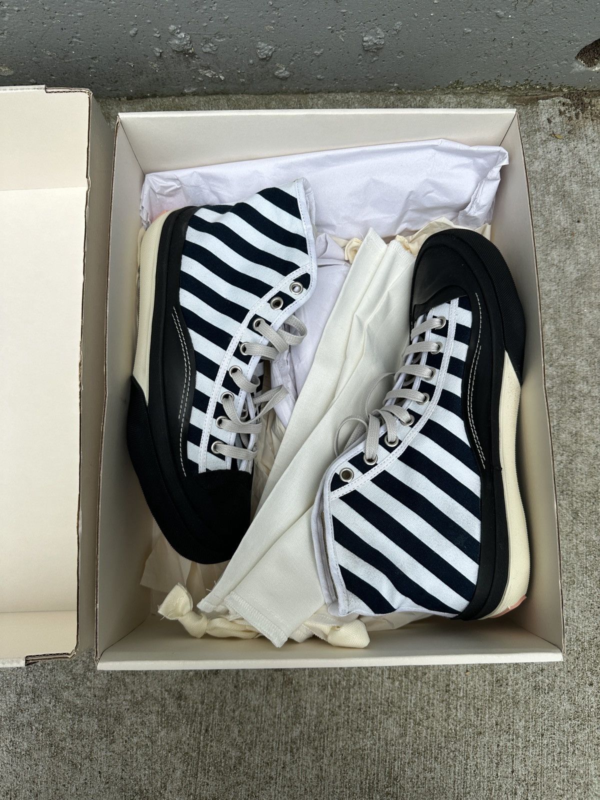 Acne Studios Bla Konst Canvas Sneaker Size US 7 / EU 40 - 1 Thumbnail