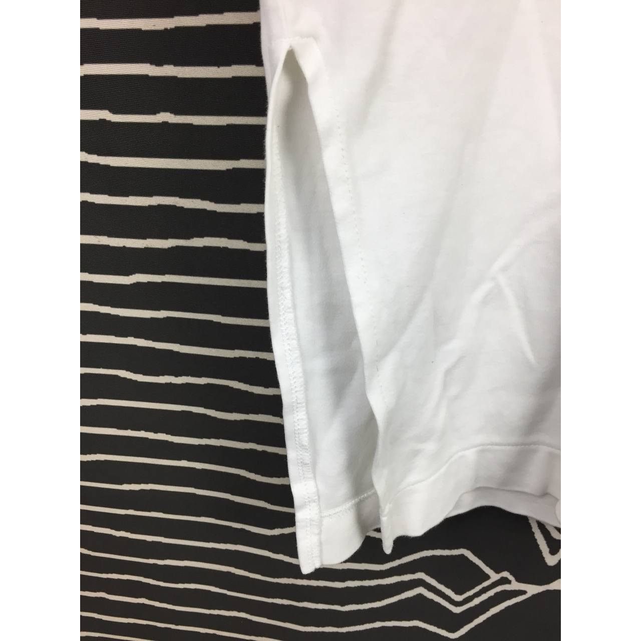 GU × Japanese Brand GU Crew Neck Plain Casual Oversized Shoulder Drop Tee Size US M / EU 48-50 / 2 - 7 Thumbnail