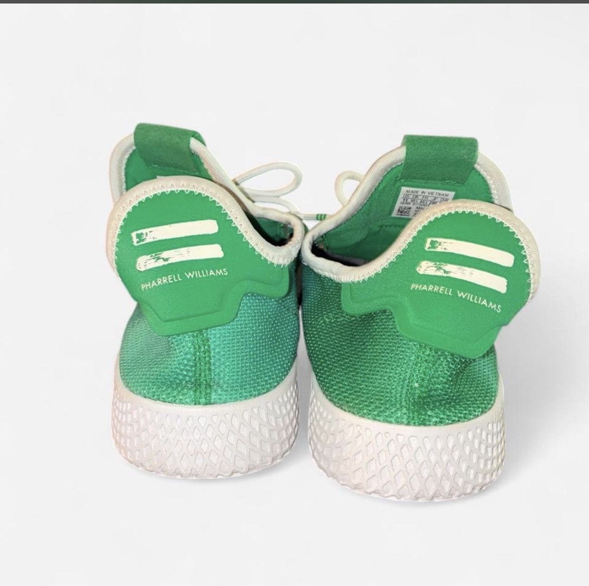 Adidas × Pharrell Size 11 M Adidas Pharrell Williams green Hu Holi trainers Size US 11 / EU 44 - 7 Thumbnail