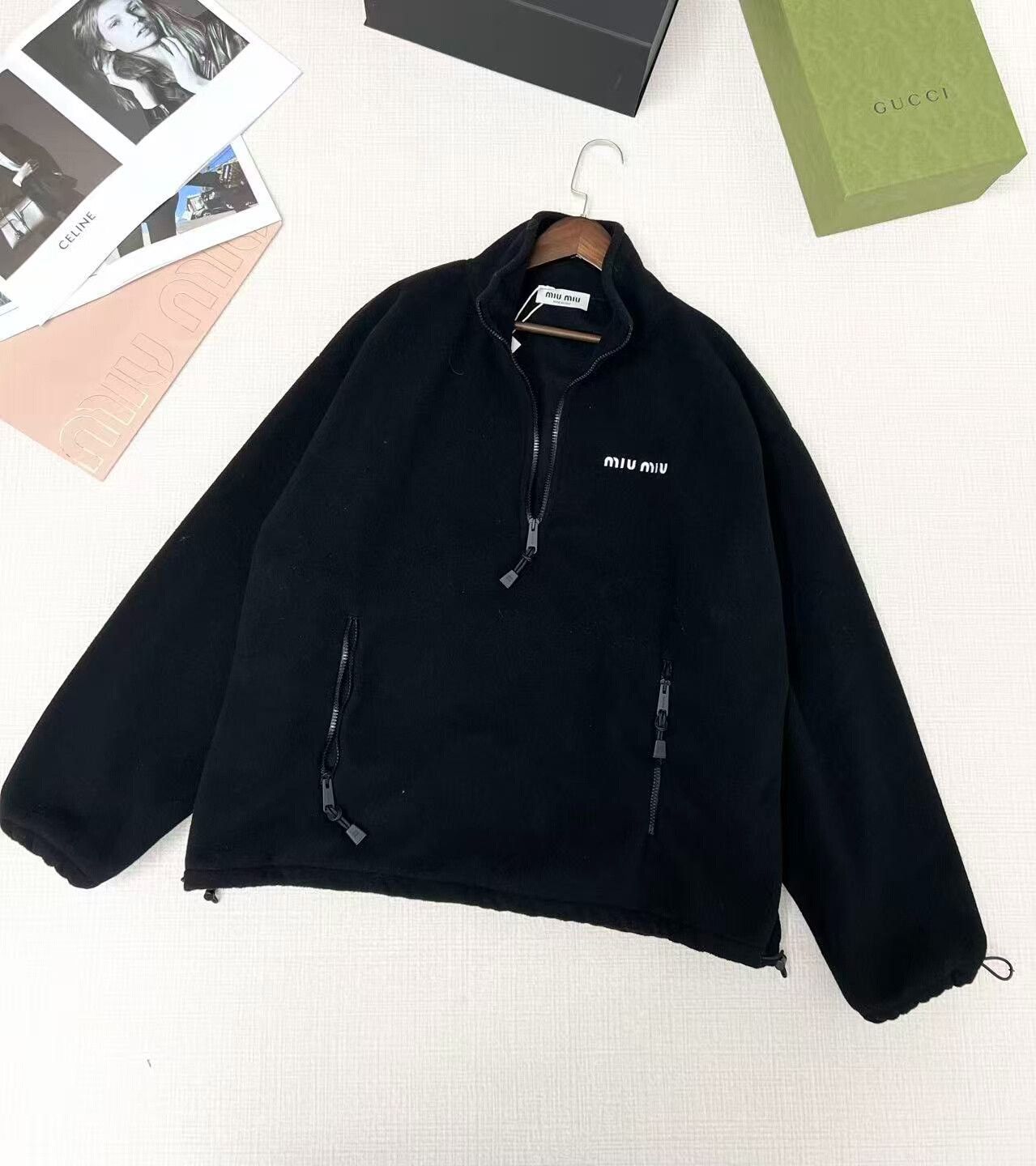 Miu Miu Miumiu Black Fleece Logo Sweatshirt Size XS / US 0-2 / IT 36-38 - 1 Thumbnail