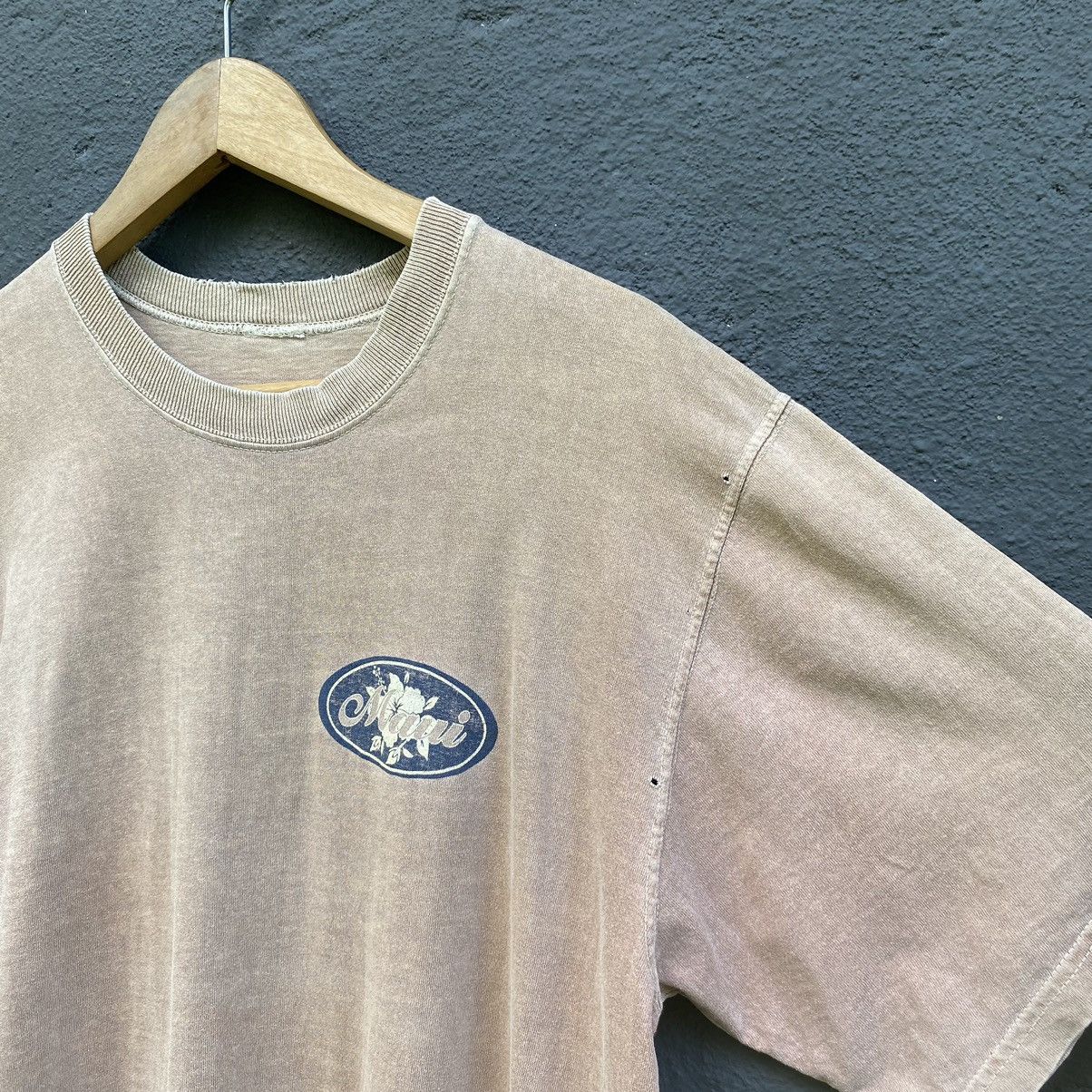Vintage Thrashed Faded Vintage 90s Maui Hawaii Surf ERD GRUNGE TEE Size US M / EU 48-50 / 2 - 5 Thumbnail