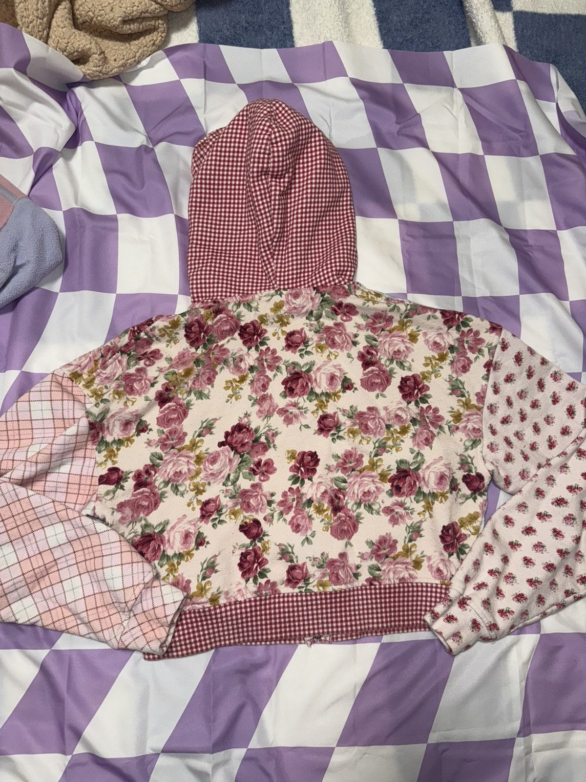 Teddy Fresh Adorable pink patch work cropped zip up Size XS / US 0-2 / IT 36-38 - 4 Thumbnail