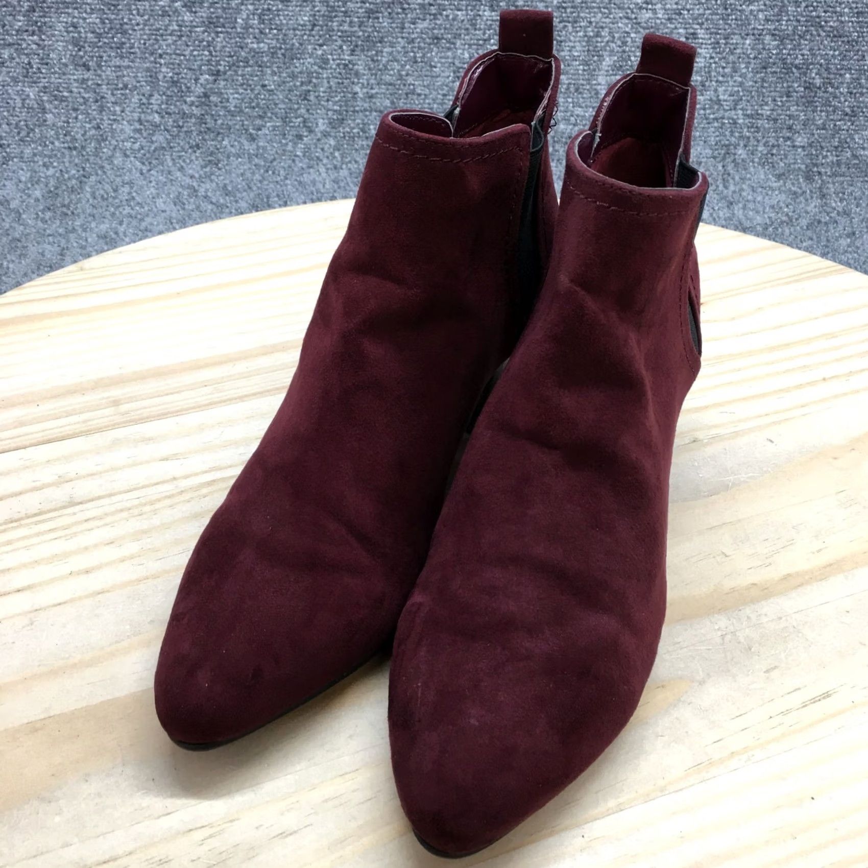 Vintage Unisa Boots Womens 7.5 M Gables Chelsea Burgundy Pull On Casual Ankle Block Heel Sh Size M / US 6-8 / IT 42-44 - 4 Thumbnail