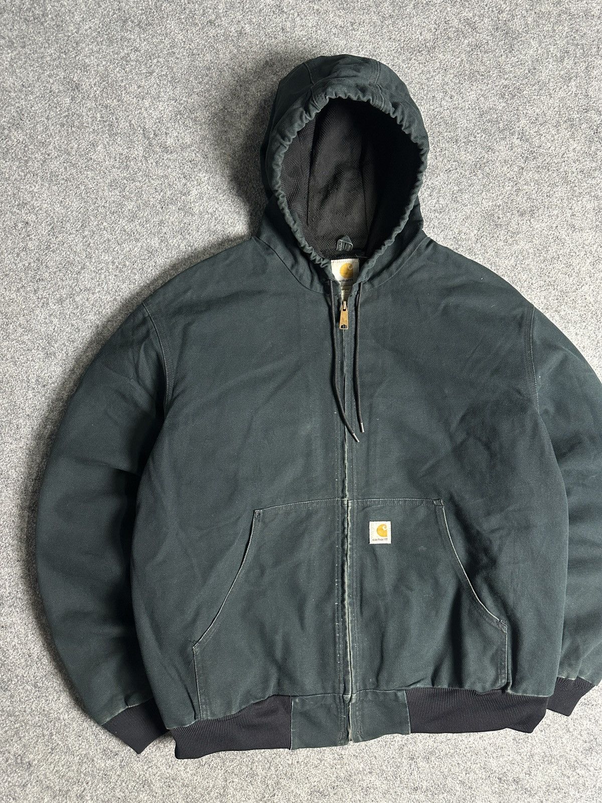 Carhartt Carhartt J131 BLK Active Jacket Black Made in USA boxy fit. Size US XL / EU 56 / 4 - 2 Thumbnail