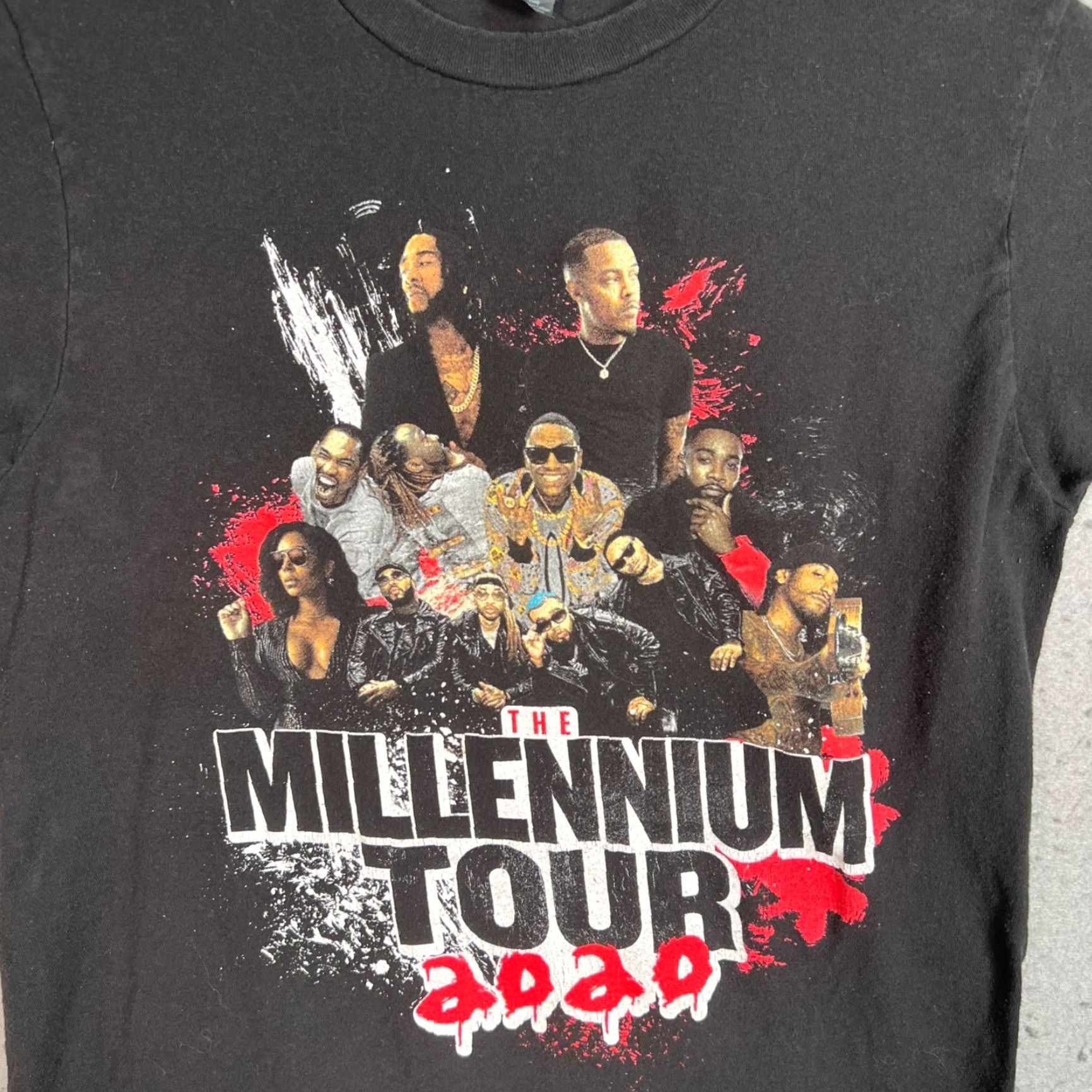 Tultex VINTAGE The Millennium Tour 2020 Black Graphic T-Shirt Mens Small Short Sleeve Crew Neck - Rap R&B Nike Size US S / EU 44-46 / 1 - 4 Thumbnail