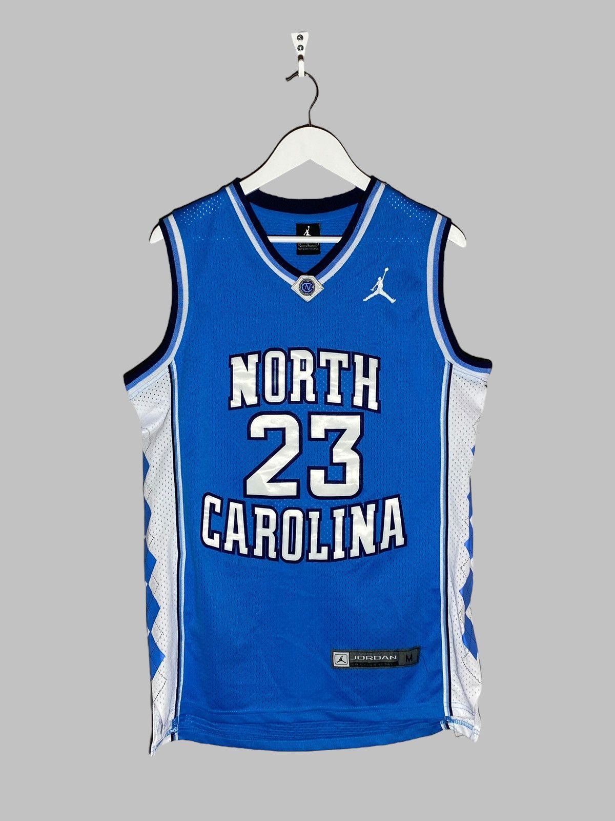 Jordan Brand 🔥 DRILL #23 JORDAN NORTH CAROLINA NBA BASKETBALL JERSEY Size US M / EU 48-50 / 2 - 1 Thumbnail