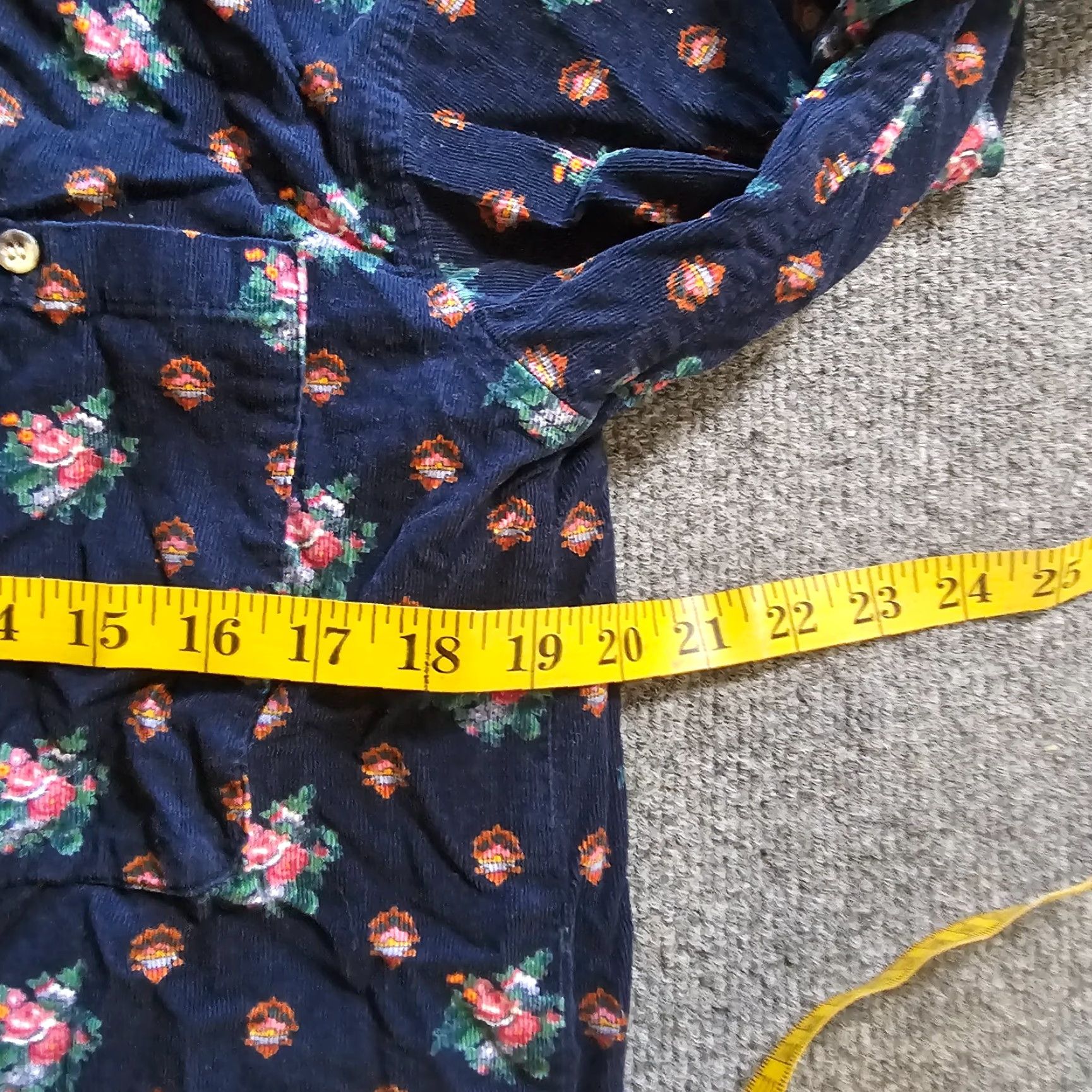 Eddie Bauer Eddie Bauer Top Shirt Womens 14 Blue Corduroy Floral Button Long Sleeve Casual Size XL / US 12-14 / IT 48-50 - 4 Thumbnail