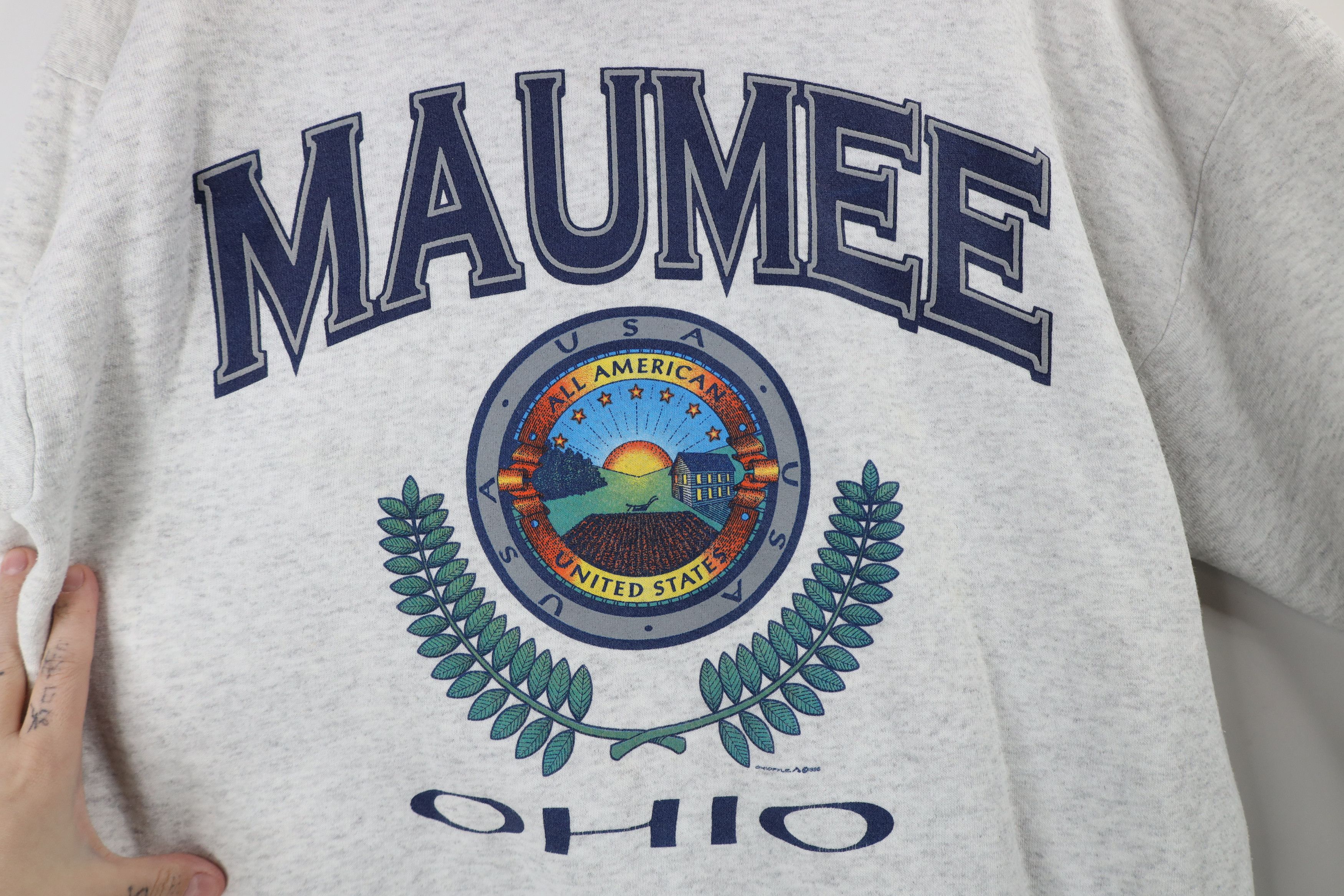Vintage Vintage 90s Streetwear Maumee Ohio Hoodie Sweatshirt USA Size US XL / EU 56 / 4 - 4 Thumbnail