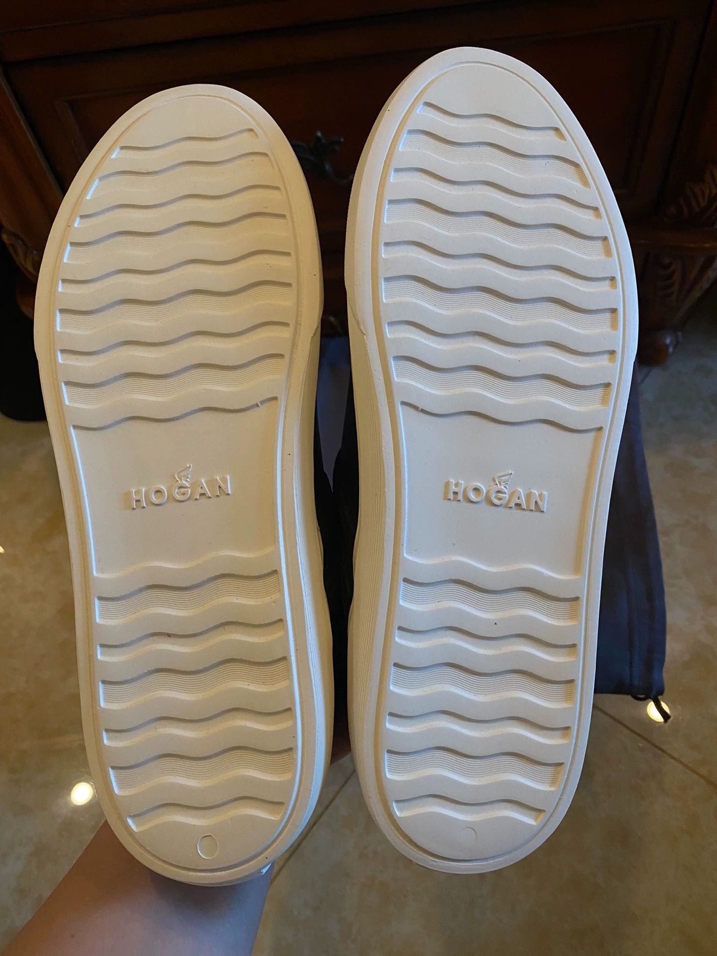 Hogan Hogan Camel UK7 Authentic Sneakers Size US 8 / EU 41 - 7 Thumbnail