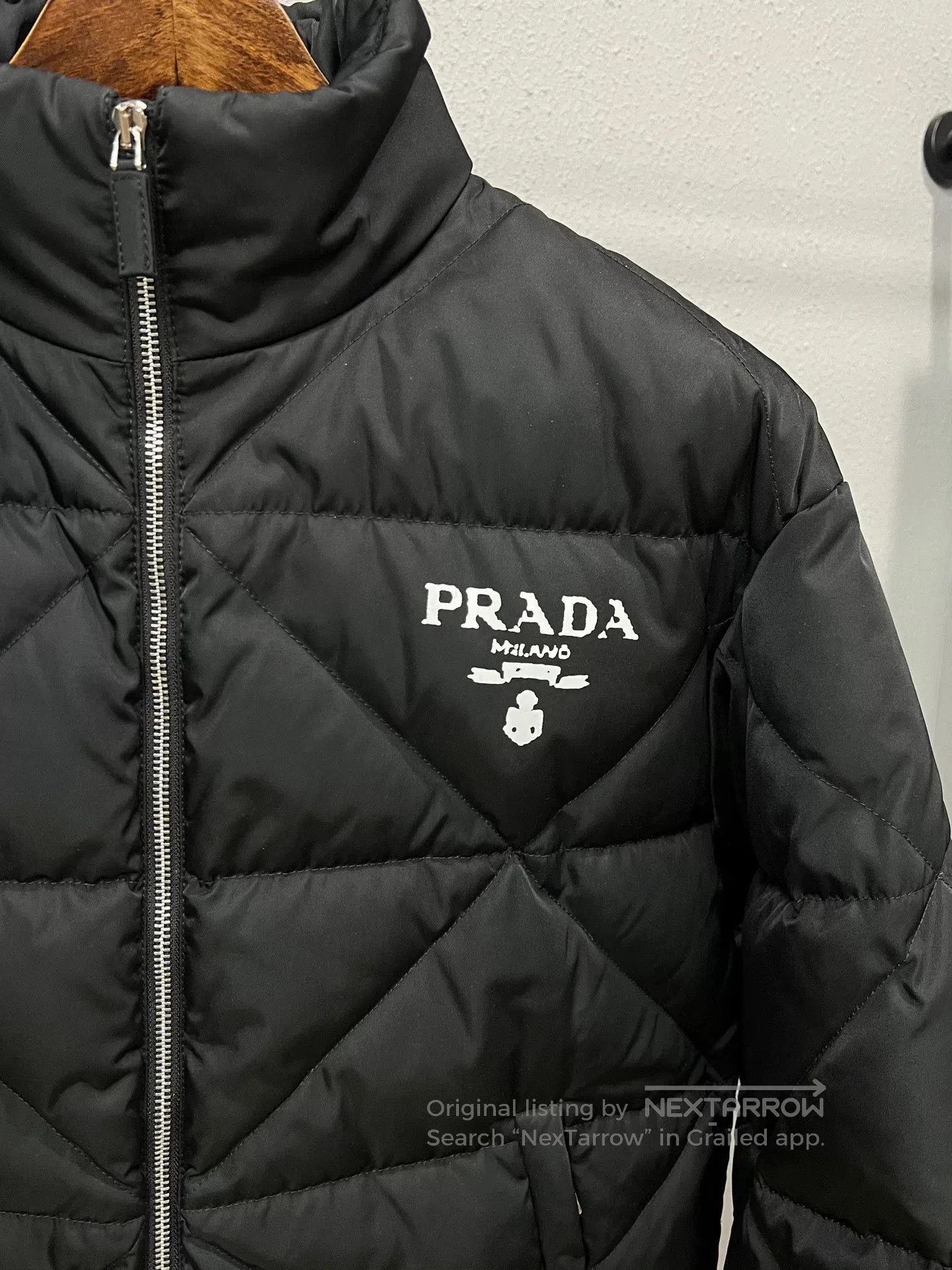 Prada black quilted puffer jacket by prada. Size XS / US 0-2 / IT 36-38 - 3 Thumbnail