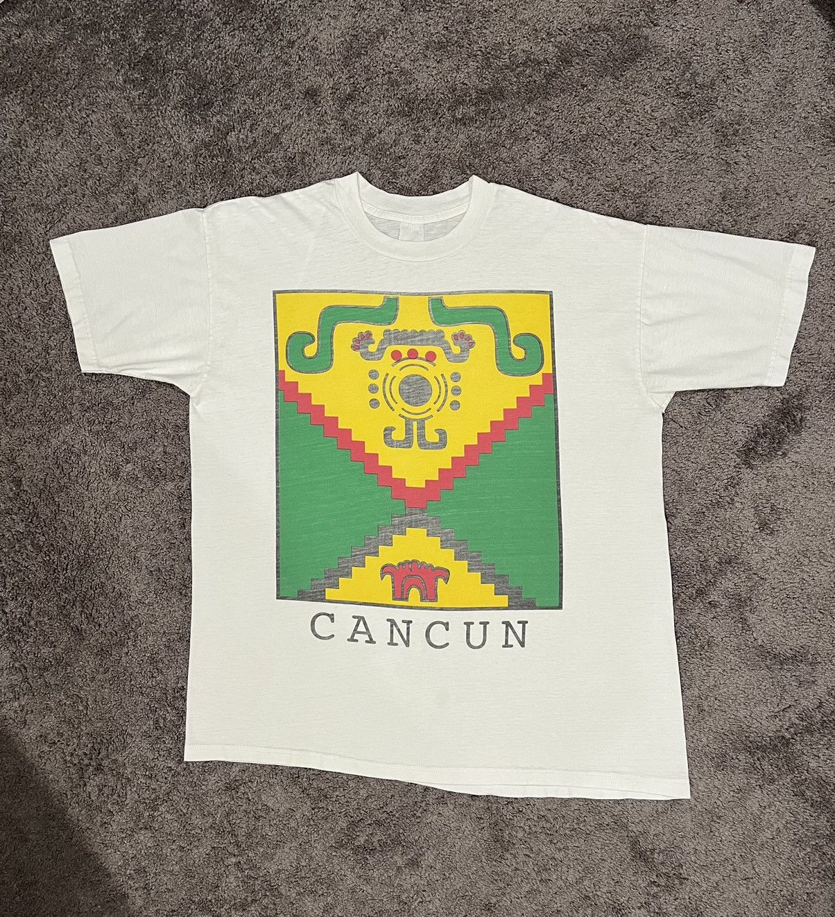 Vintage Vintage 90s Cancun Mexico Travel Novelty T Shirt Size US XL / EU 56 / 4 - 1 Thumbnail