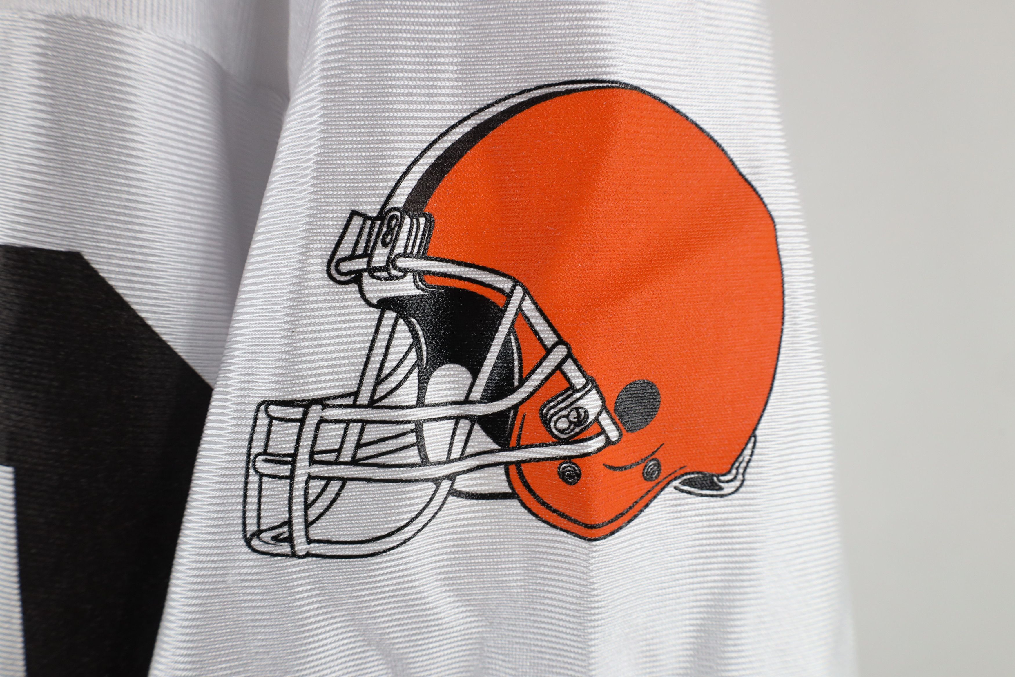 Vintage Vintage Peyton Cleveland Browns Football Jersey White #40 Size US L / EU 52-54 / 3 - 4 Thumbnail