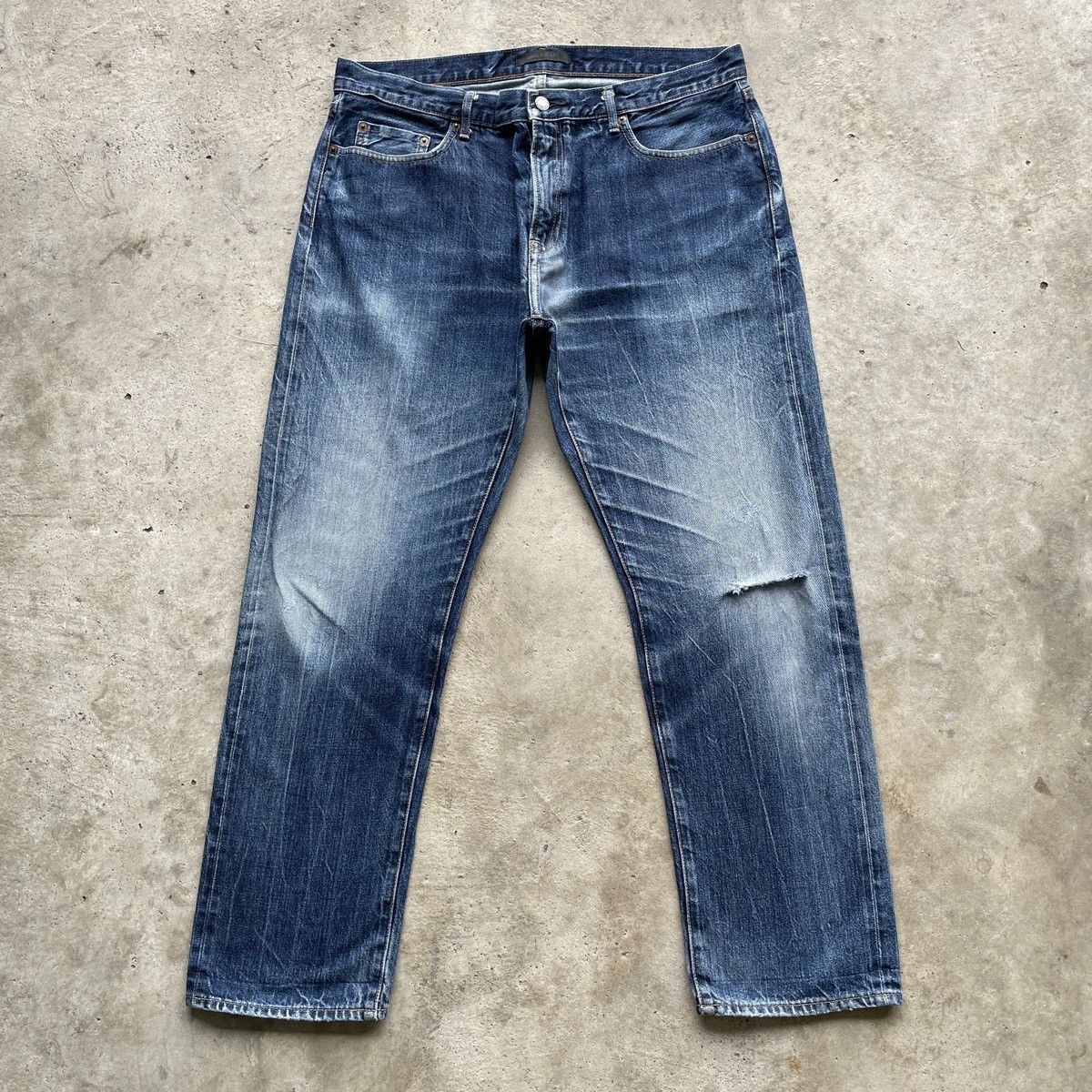 Japanese Brand × Jean × Vintage Vintage Japanese Faded Distressed Selvedge Jeans Pants W37 Size US 37 - 1 Thumbnail