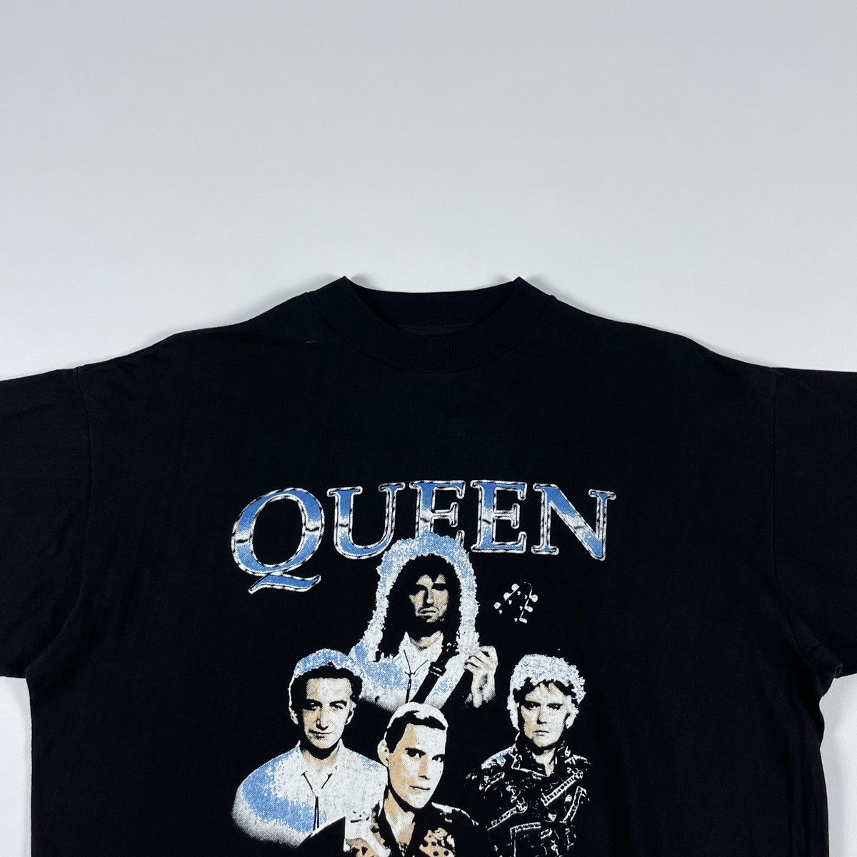 Band Tees Vintage 90s Queen Freddie Mercury T-shirt Size US XL / EU 56 / 4 - 3 Thumbnail