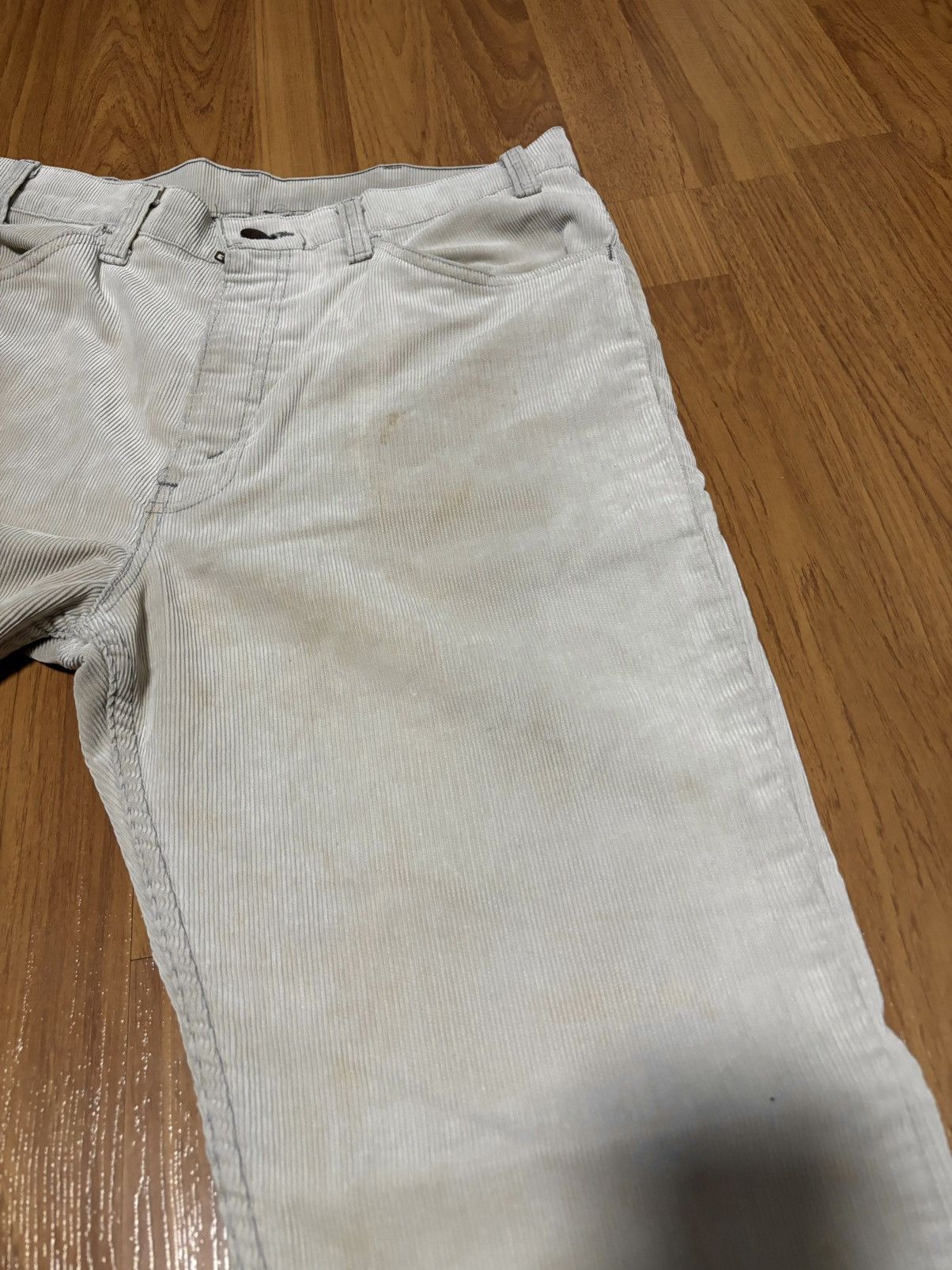 Levi's Vintage Levi’s Corduroy Flares Size US 32 / EU 48 - 5 Thumbnail