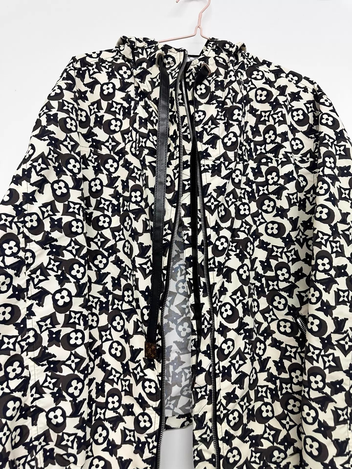 Louis Vuitton Louis Vuitton All-over Print Short Jacket Size 40 Size S / US 4 / IT 40 - 4 Thumbnail