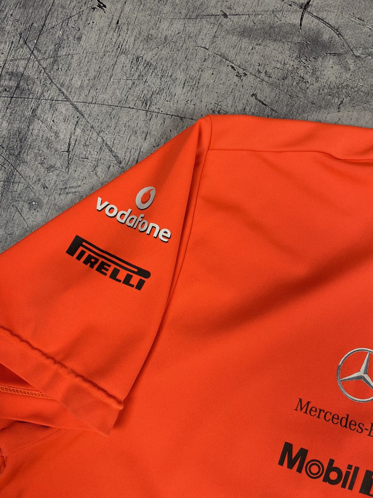 Malcolm McLaren × Mercedes-Benz Racing Vodafone Mclaren Mercedes Boss F1 NASCAR Tee T Shirt Size US XXL / EU 58 / 5 - 7 Thumbnail