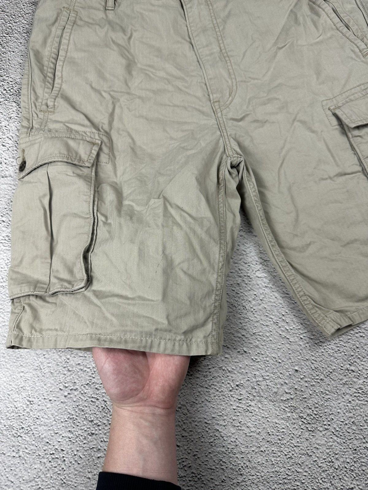 Levi's Vintage Levis Cargo Short Y2K Baggy Streetwear White Label Size US 34 / EU 50 - 8 Thumbnail
