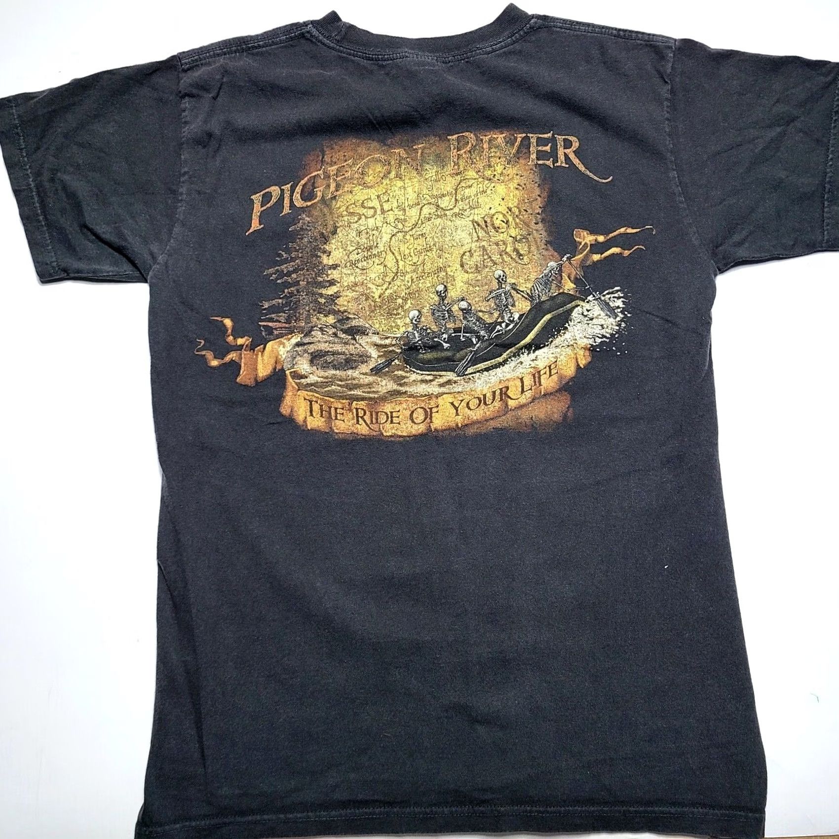 Vintage VINTAGE Pigeon River "The Ride Of Your Life" Graphic T-Shirt Men’s Size S Crew Neck Short Sleeve Black Mens Size US S / EU 44-46 / 1 - 2 Thumbnail