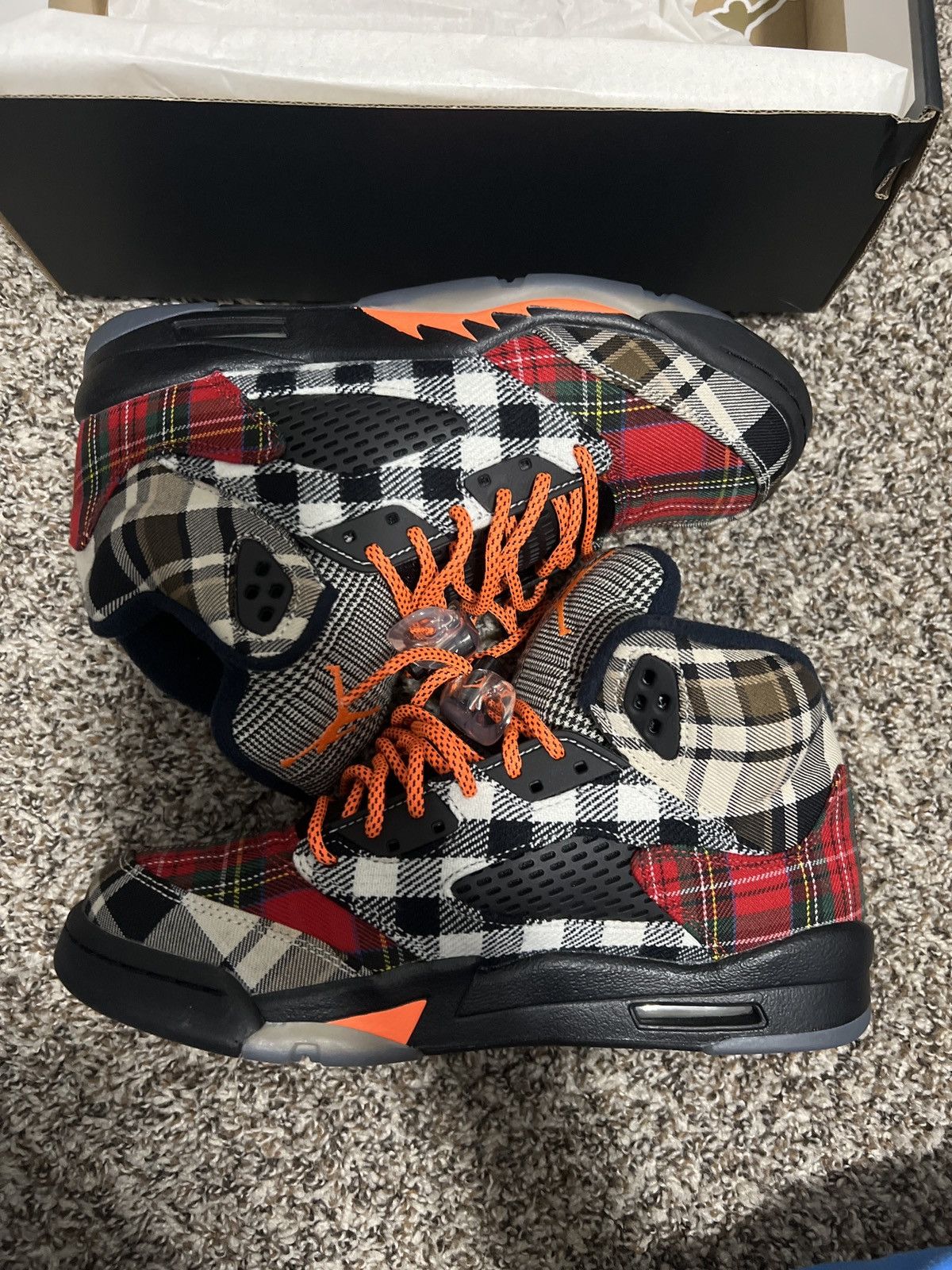 Jordan Brand Jordan Retro 5 “Plaid” Size US 7 / EU 40 - 1 Thumbnail