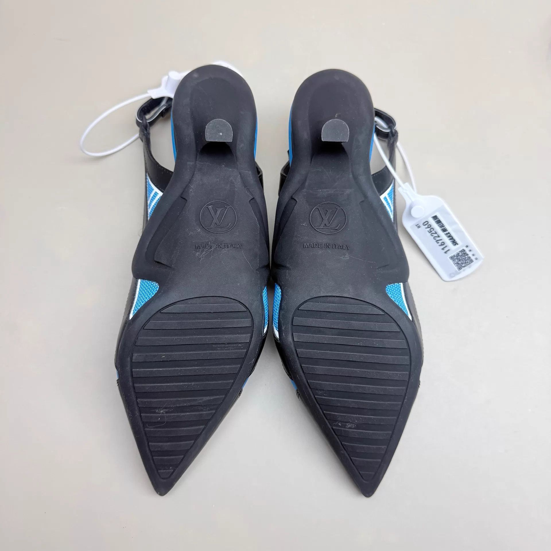 Louis Vuitton LV Black Blue Logo Heels 36 Mint Size US 5.5 / IT 35.5 - 6 Thumbnail