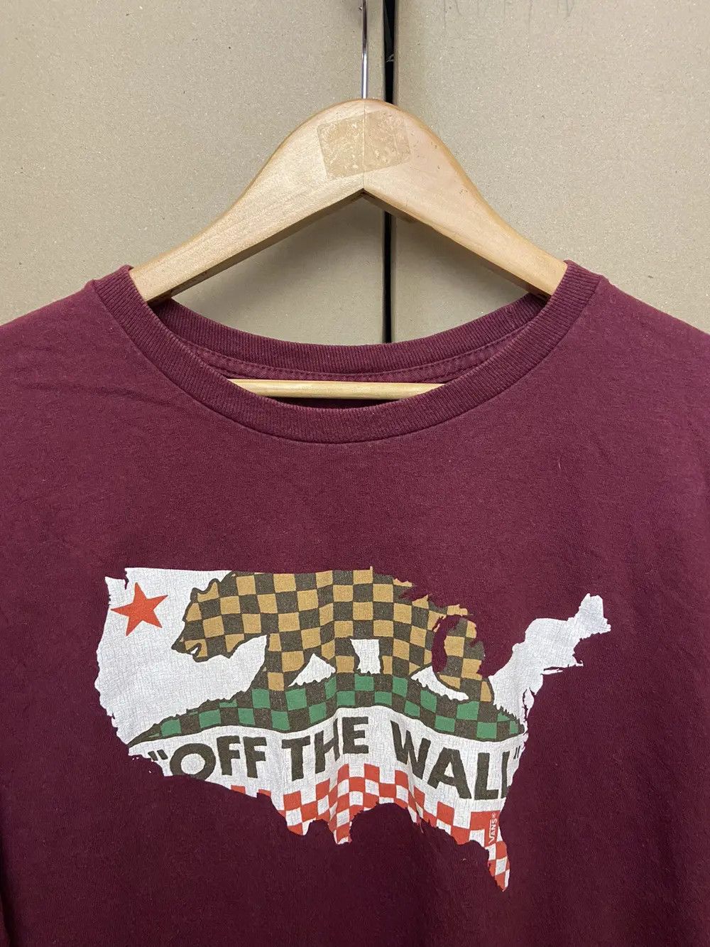 Vans 🇺🇸VINTAGE USA CALIFORNIA VANS TEE T SHIRT Y2K SKATE STREET Size US XL / EU 56 / 4 - 6 Thumbnail