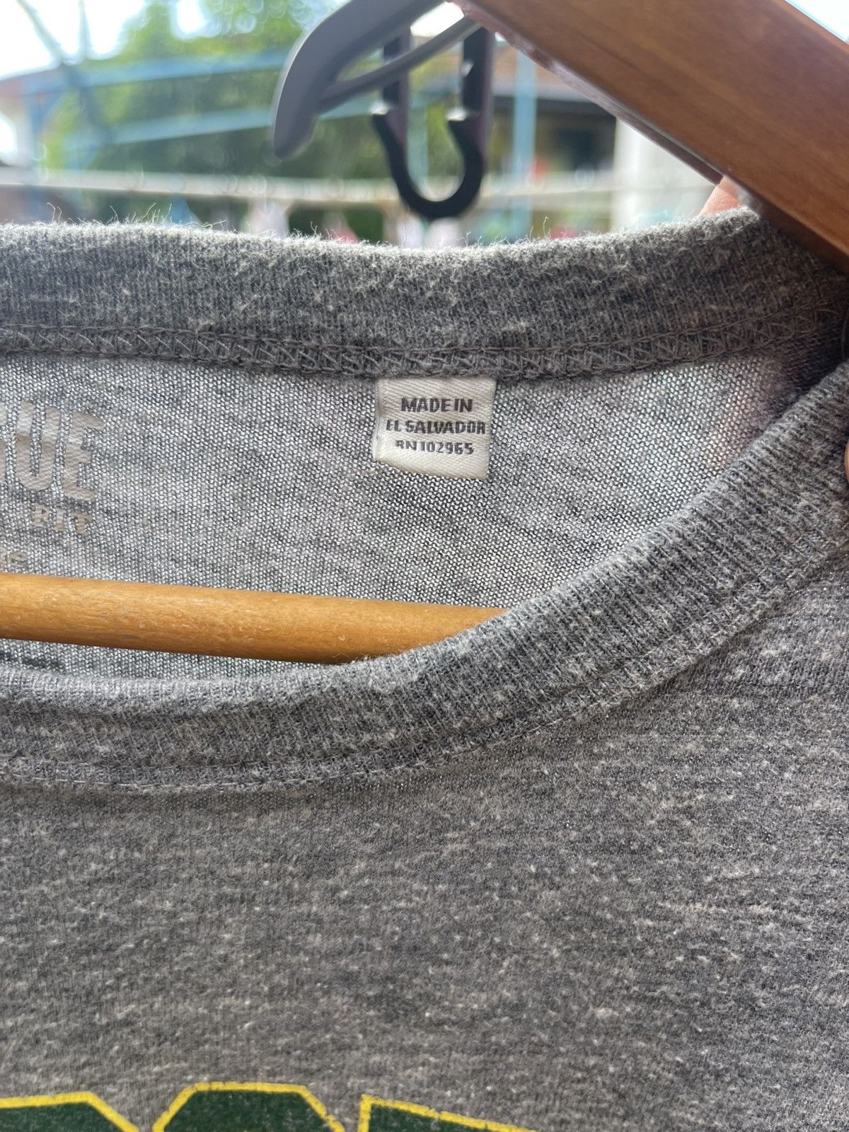 Other VTG Looks CONCORDIA UNIVERSITY 3 BLENDS T-SHIRT Size US L / EU 52-54 / 3 - 6 Thumbnail