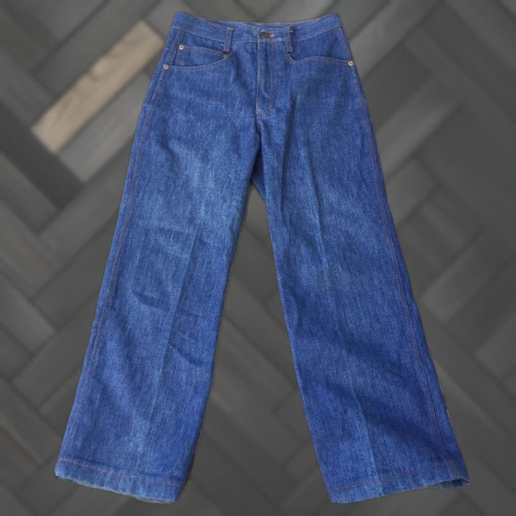 Levi's VINTAGE Levi's Jeans USA STYLE High Waisted 28 In Waist Hippie Hippy Blue 28 in Mens Women? Size 28" / US 6 / IT 42 - 1 Thumbnail