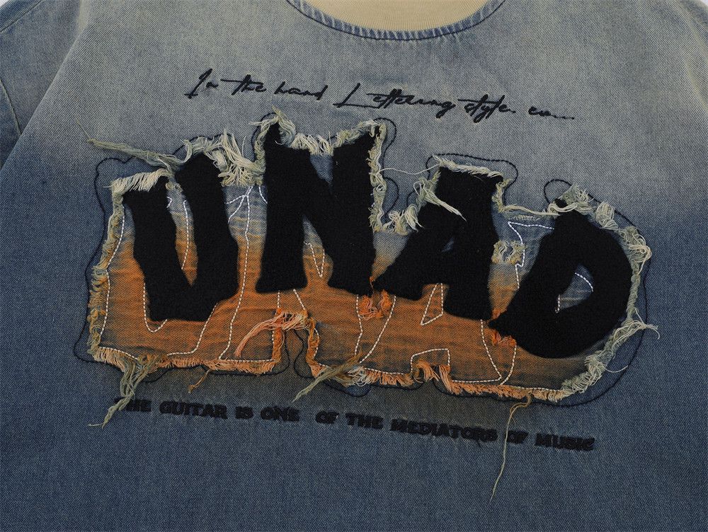 Japanese Brand × Vintage American alphabet patch embroidery loose gradient t-shirt Size US M / EU 48-50 / 2 - 4 Thumbnail