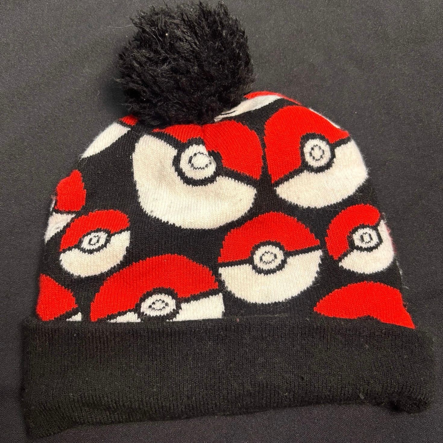 Pokemon Red Pokémon Poké Ball Beanie Size ONE SIZE - 7 Thumbnail