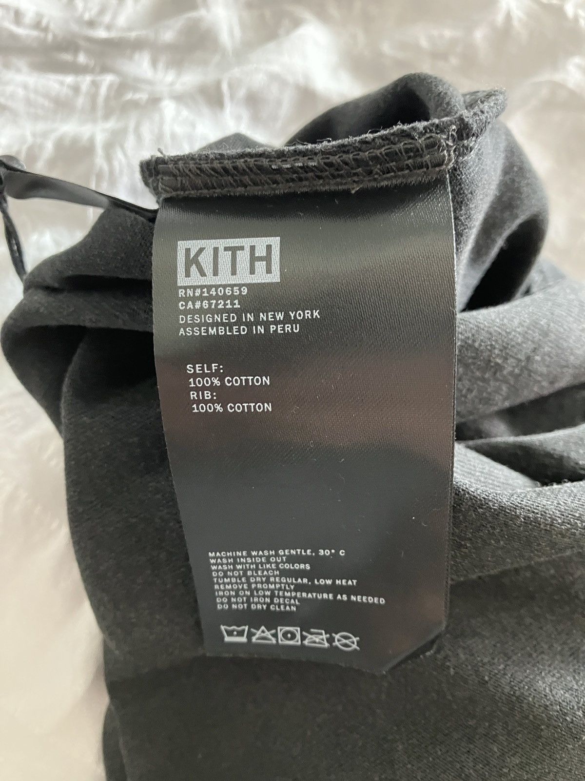 Kith × Marvel Comics Kith x Marvel X-MEN Xavier Institute logo shirt. Black Size US L / EU 52-54 / 3 - 9 Thumbnail