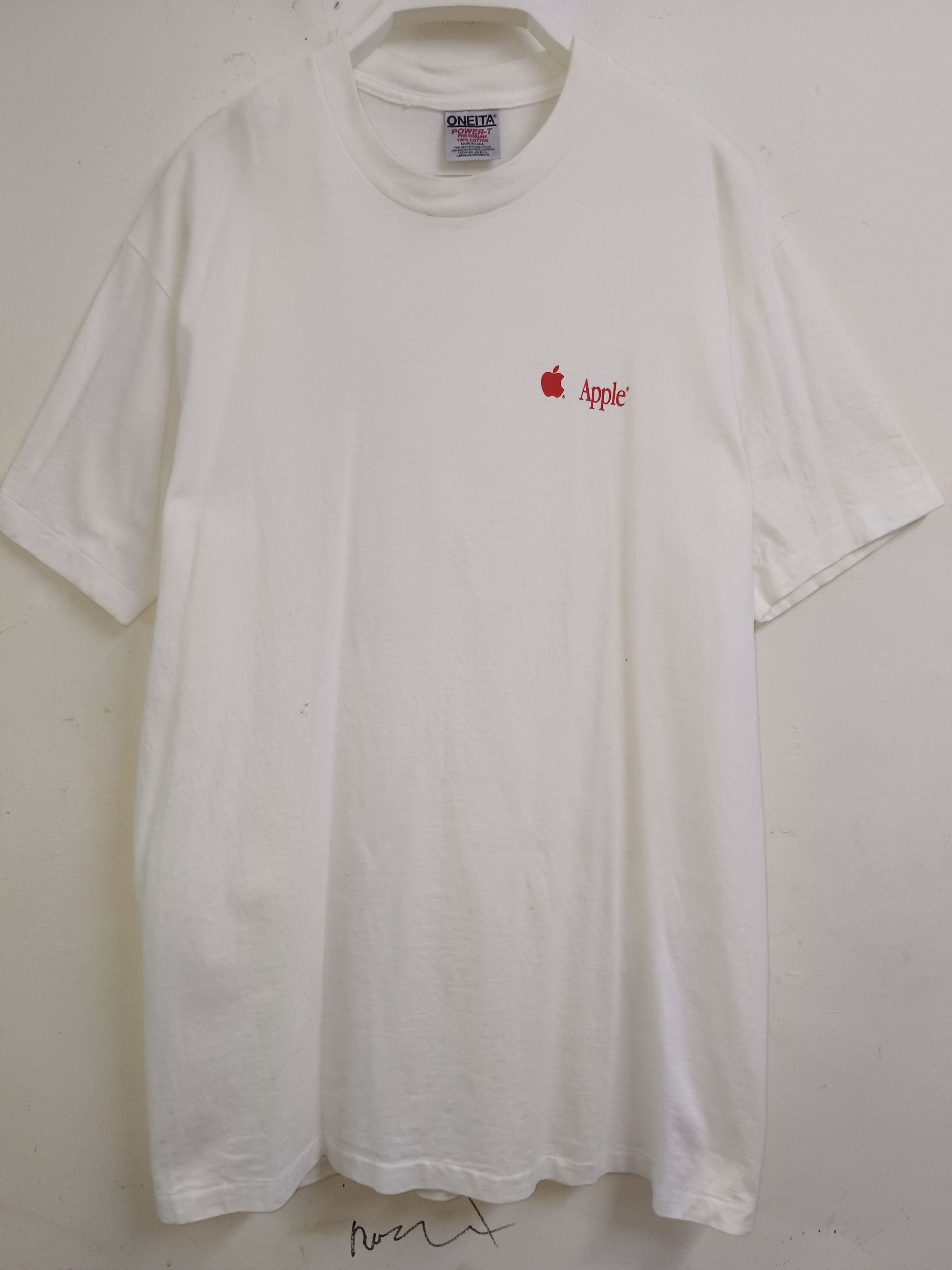 Apple Vintage Apple Mac OS 8 Tshirt Size US L / EU 52-54 / 3 - 3 Thumbnail