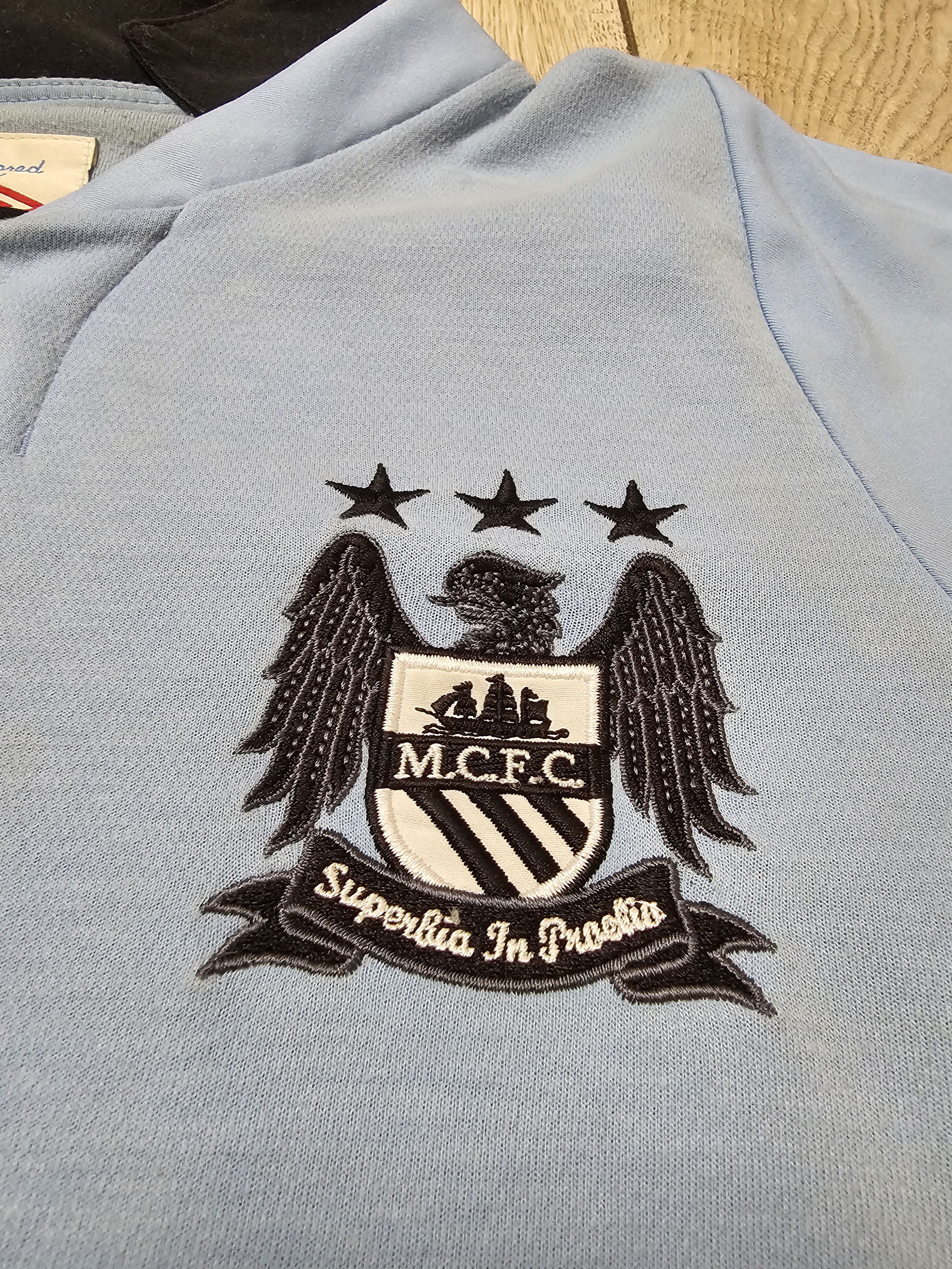 Umbro MANCHESTER CITY 2012 2013 HOME FOOTBALL SHIRT SOCCER JERSEY Size US S / EU 44-46 / 1 - 4 Thumbnail