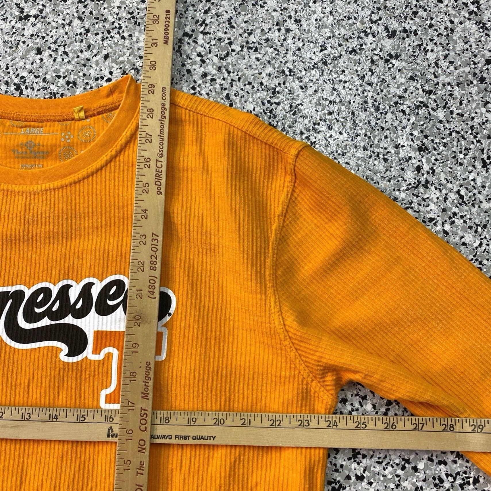 NCAA VINTAGE? (No) Three Square Tennessee Vols Shirt Mens Large Orange NCAA Football Long Sleeve Size US L / EU 52-54 / 3 - 5 Thumbnail