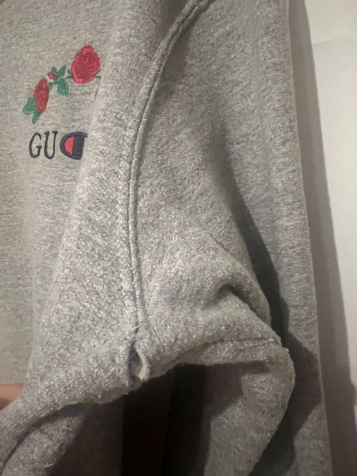 Champion Champion x Gucci bootleg hoodie XL but runs small Size US XL / EU 56 / 4 - 4 Thumbnail