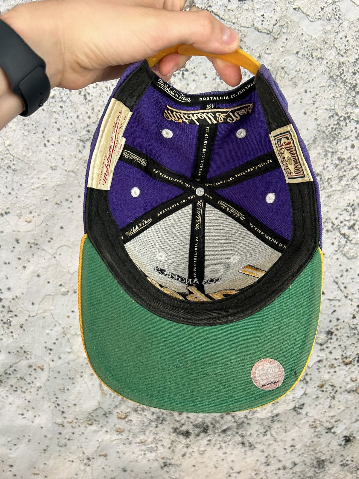 Mitchell & Ness Vintage LA Lakers Mitchell and Ness Snap Back Hat Retro 90s Size ONE SIZE - 5 Thumbnail