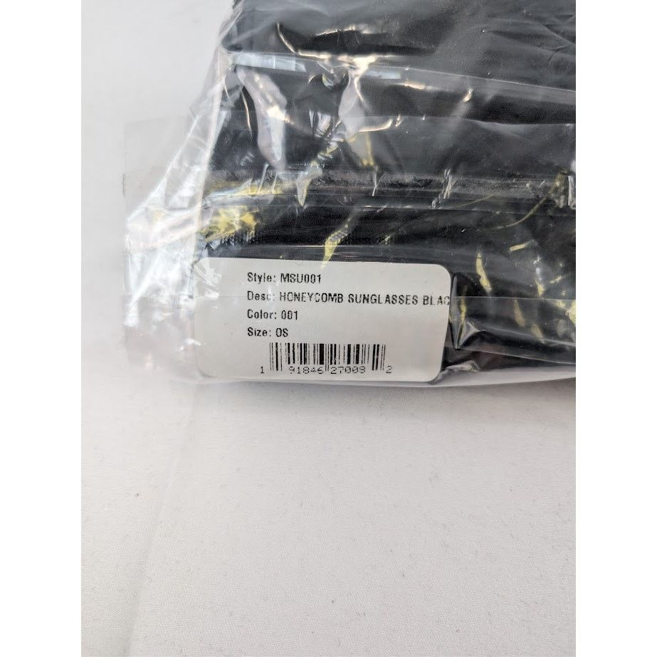 Amiri o1rshd1 Q:2 / Size: OS / Honey Comb Sunglasses in Black Size ONE SIZE - 11 Thumbnail