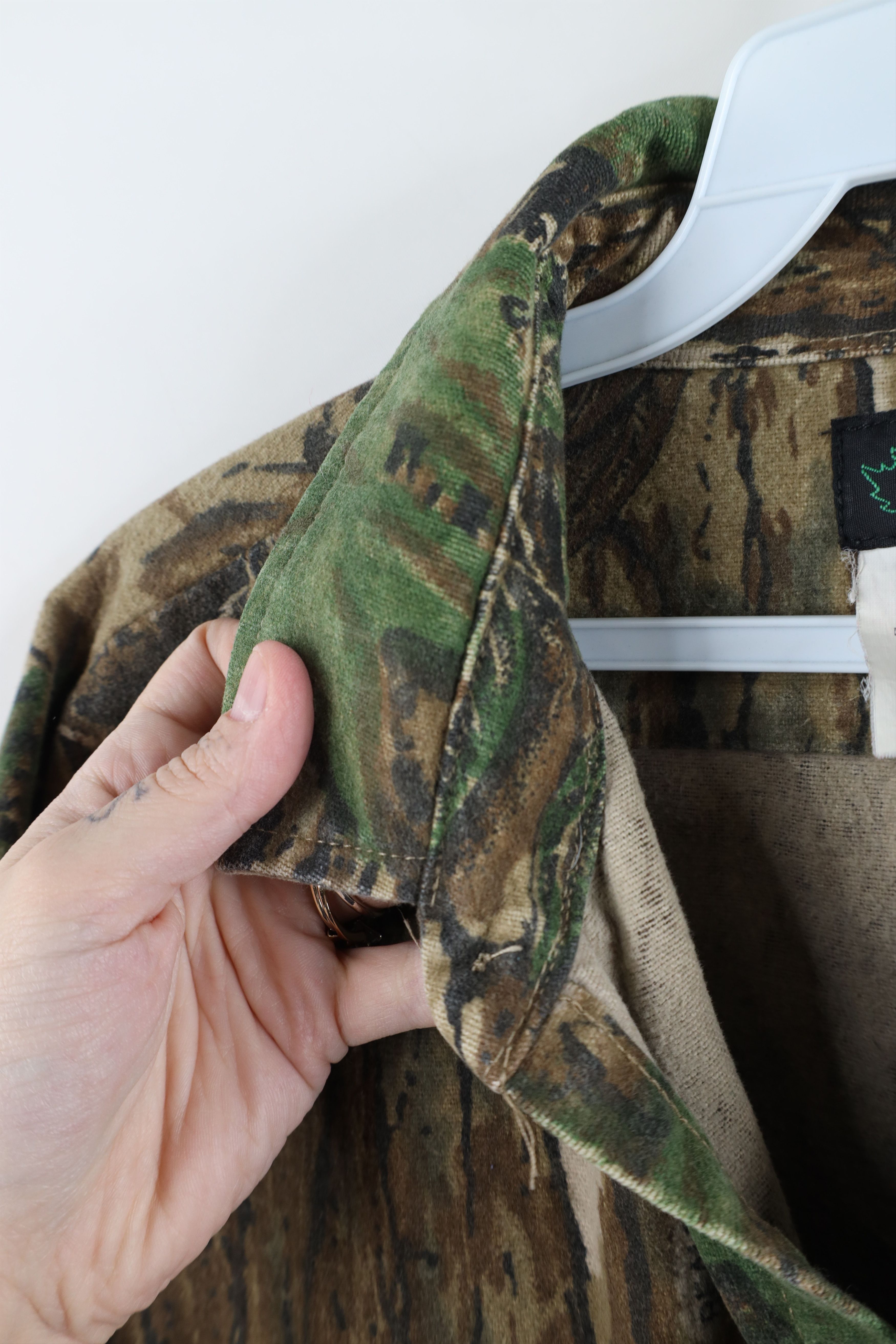 Vintage Vintage 90s Streetwear Realtree Camouflage Button Shirt USA Size US XL / EU 56 / 4 - 9 Thumbnail